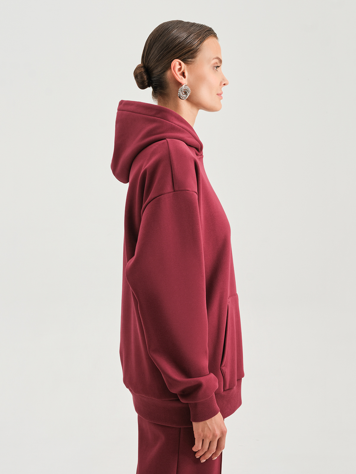 54.852.6238.071.1 Худи