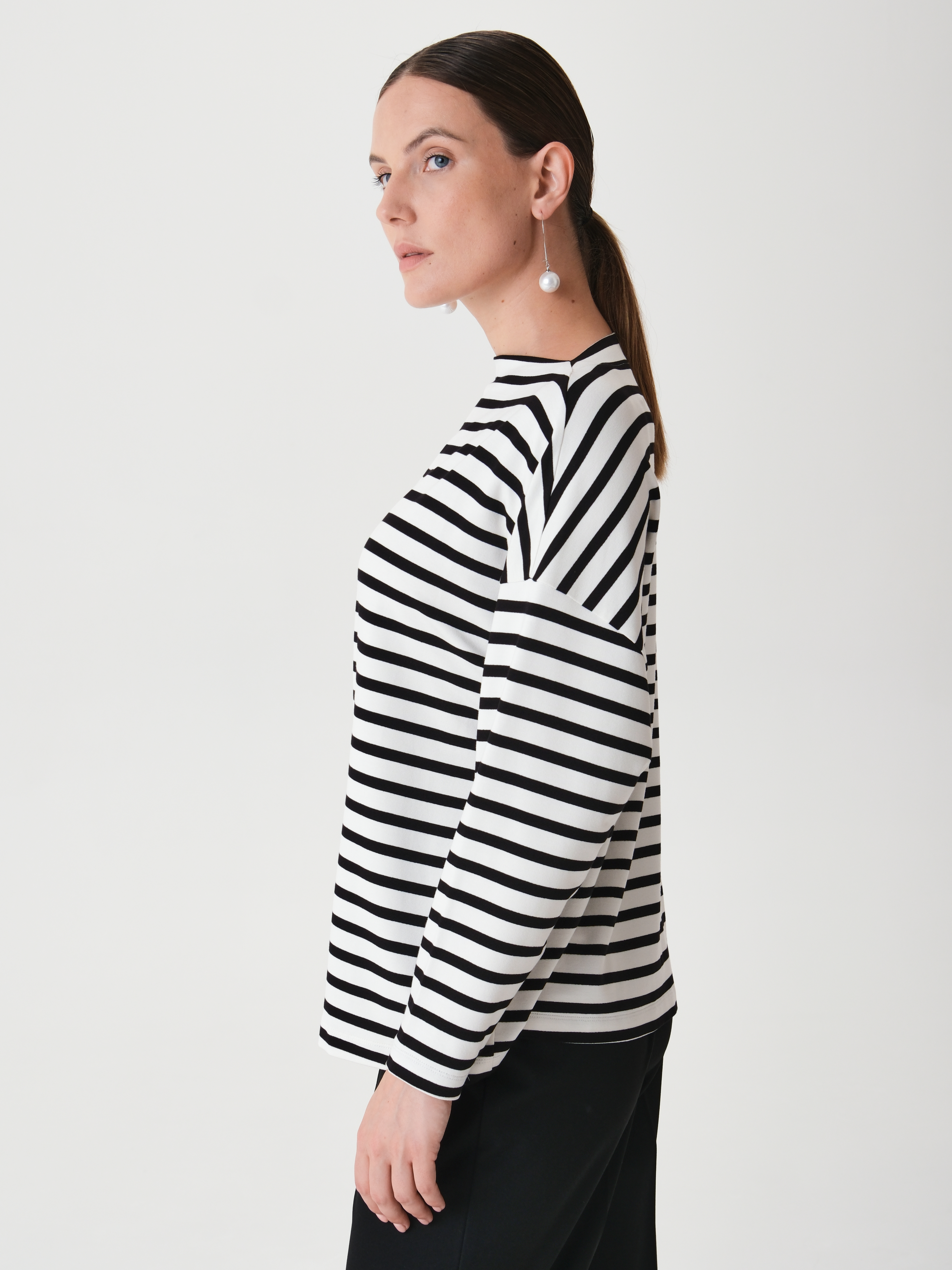 72.794.6080.201.1 Лонгслив