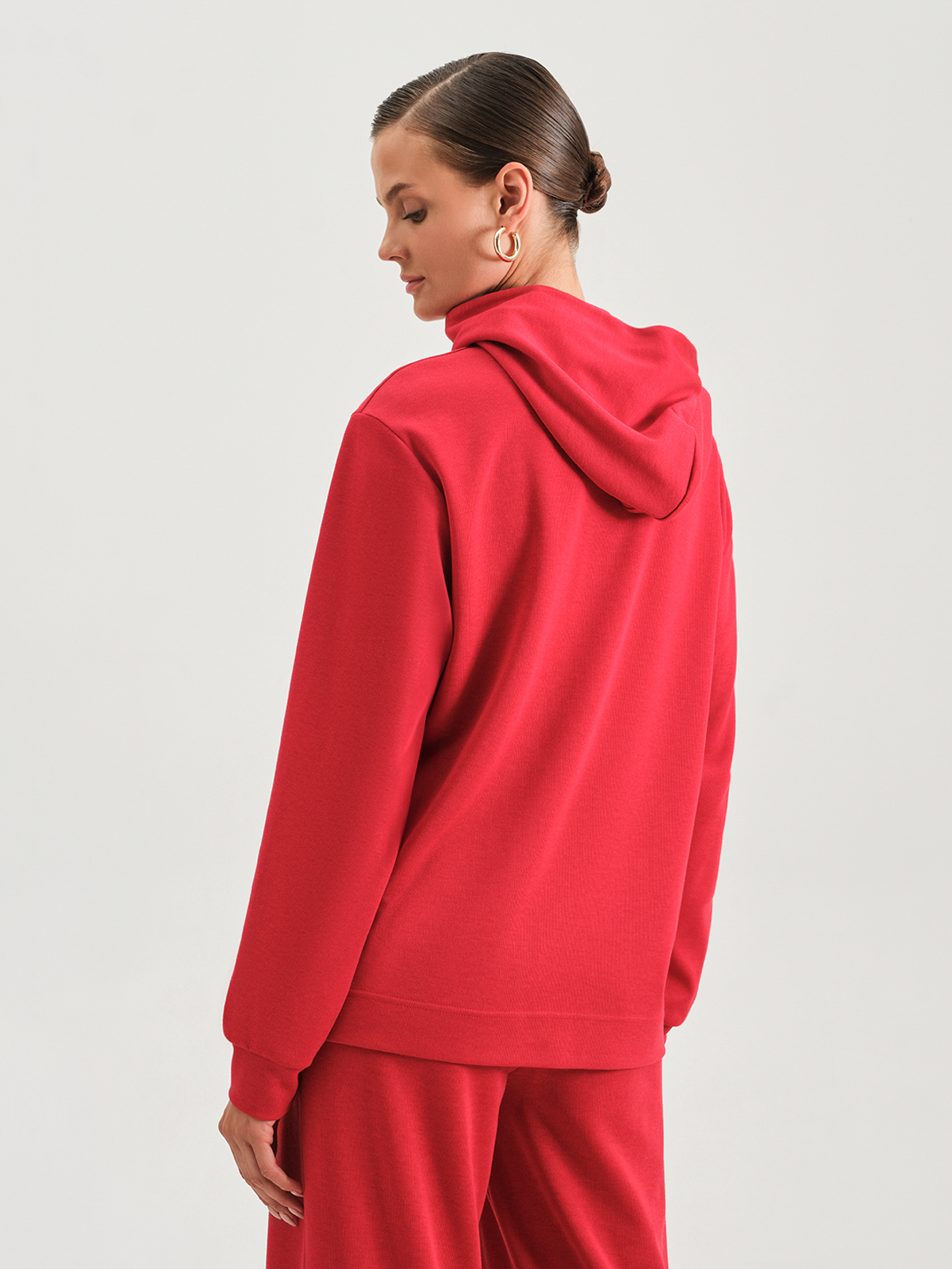 54.853.6223.066.1 Худи