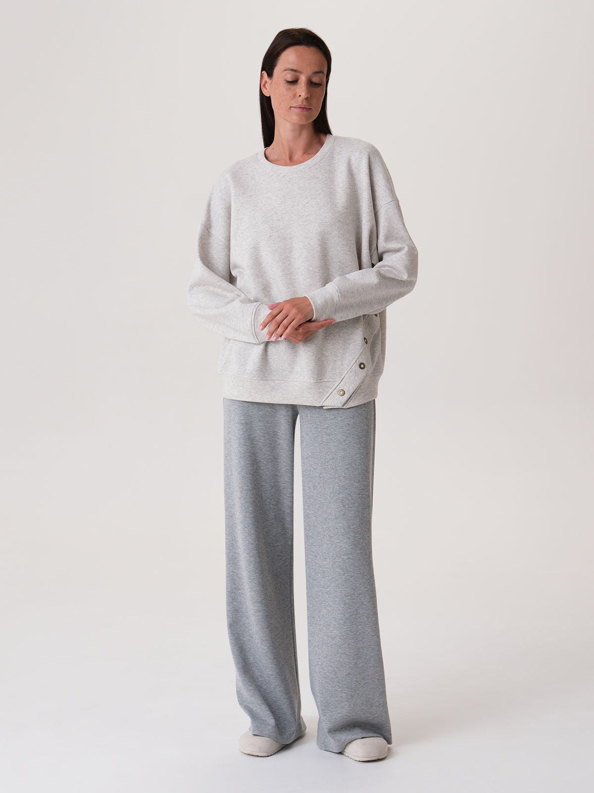 54.855.6233.308.1 Свитшот