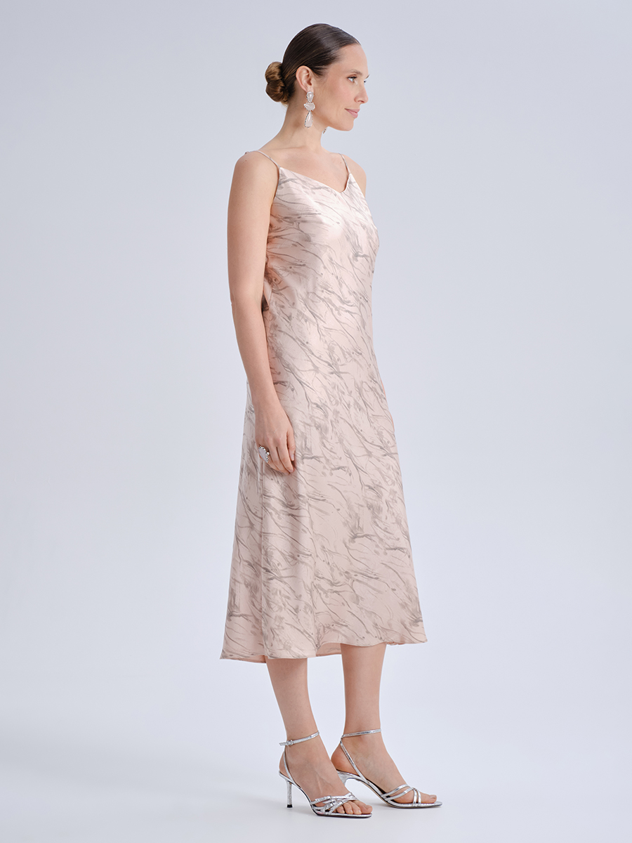 61.823.3254.696.1 Сарафан