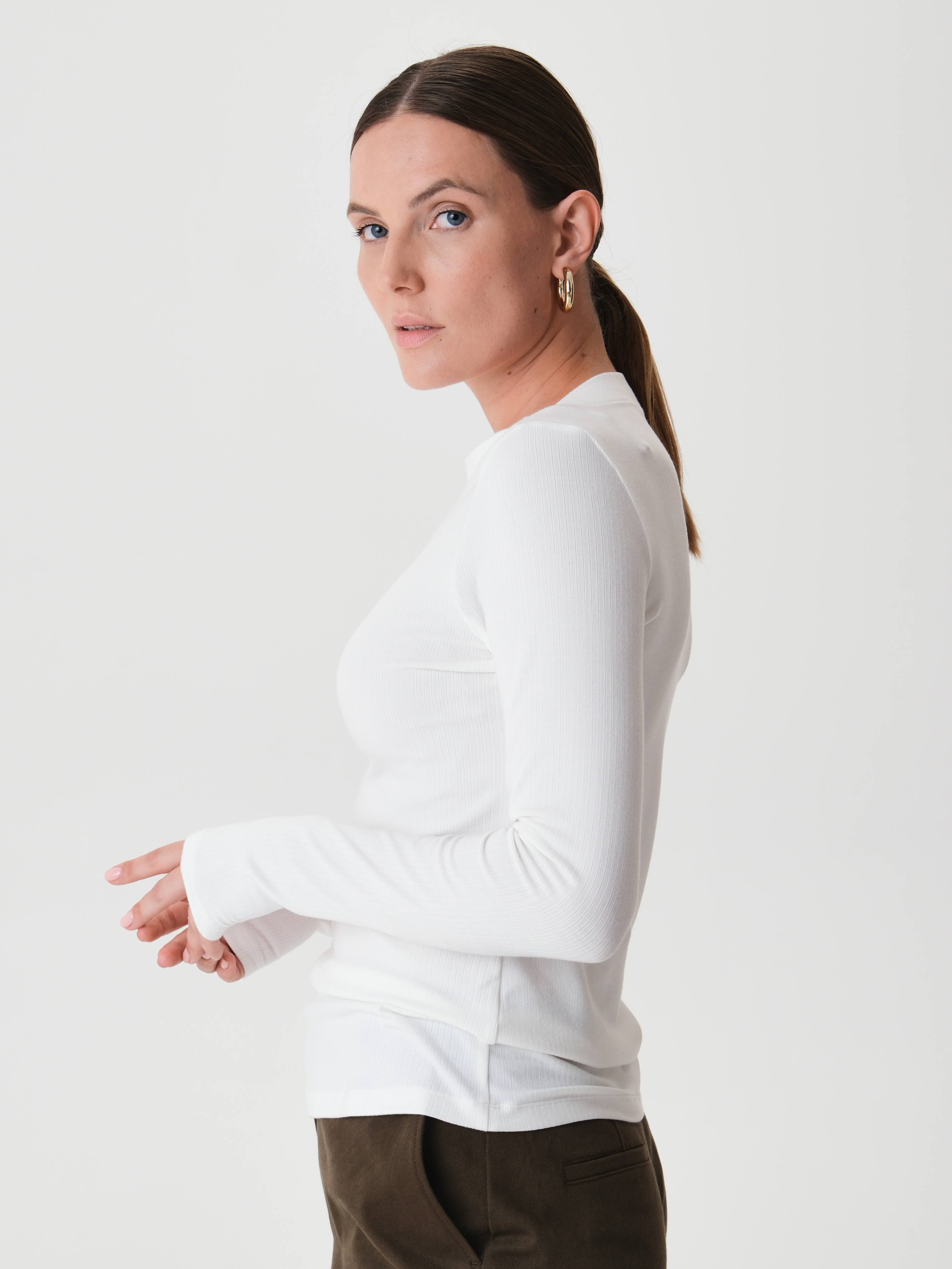 72.773.6053.007.1 Лонгслив