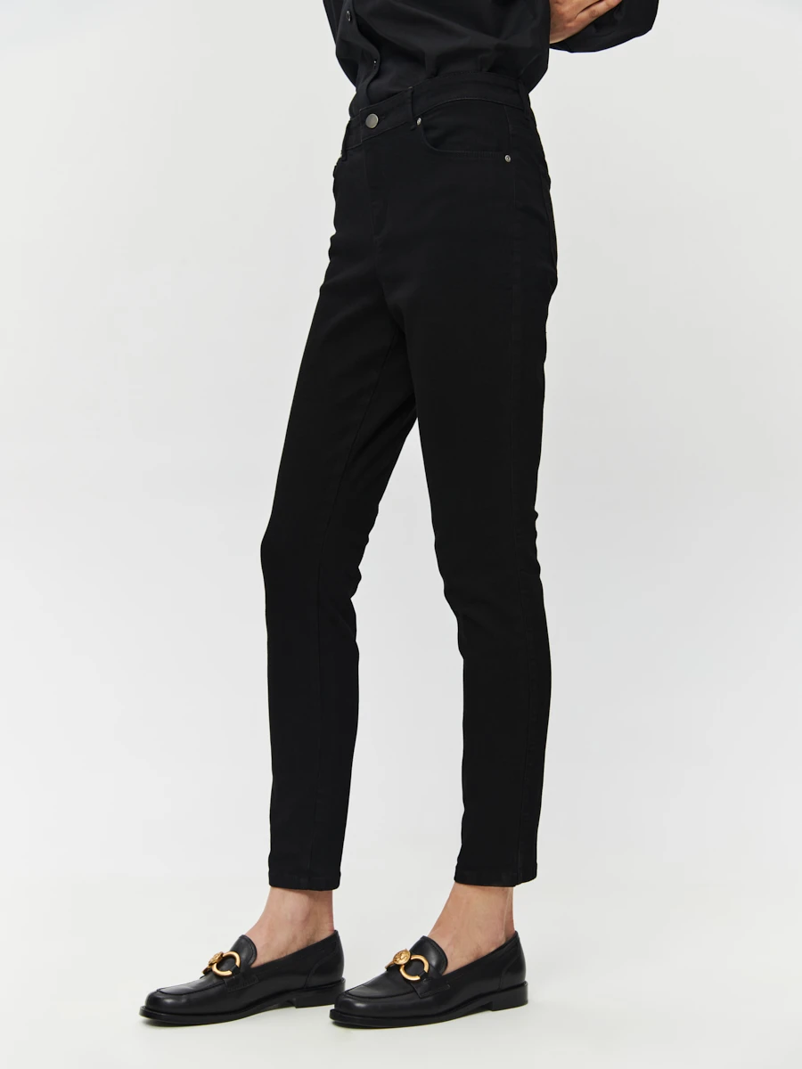 17.202.8094.001.0 Джинсы 7/8 17.202.8094.001.0 Джинсы 7/8