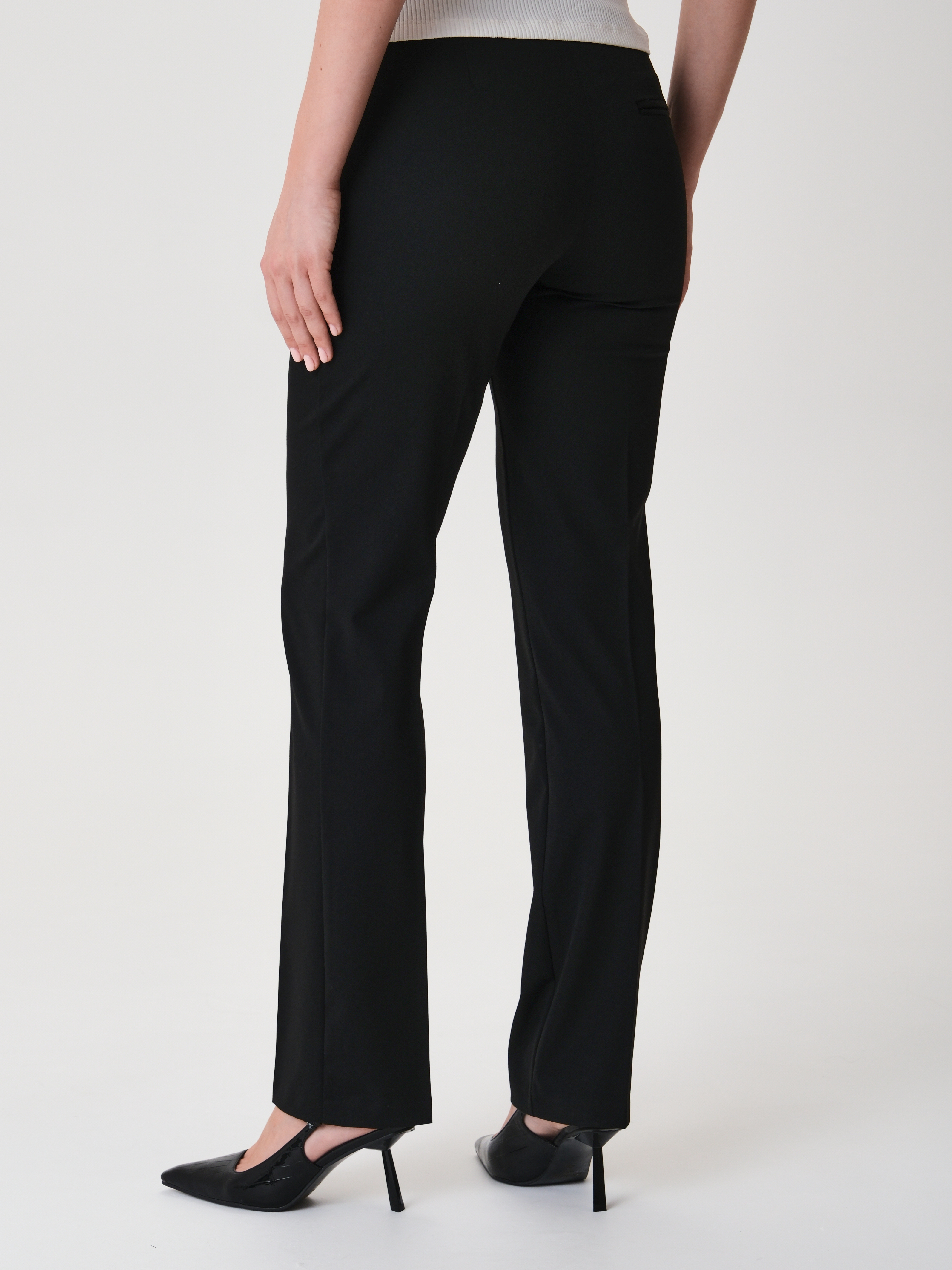 00.899.0911.001.1 Брюки