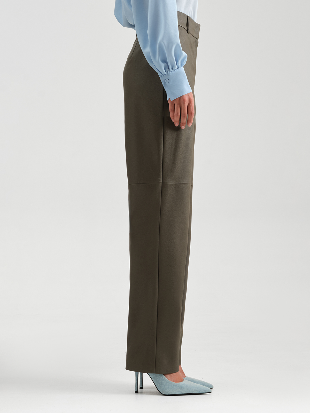 00.699.1125.074.1 Брюки