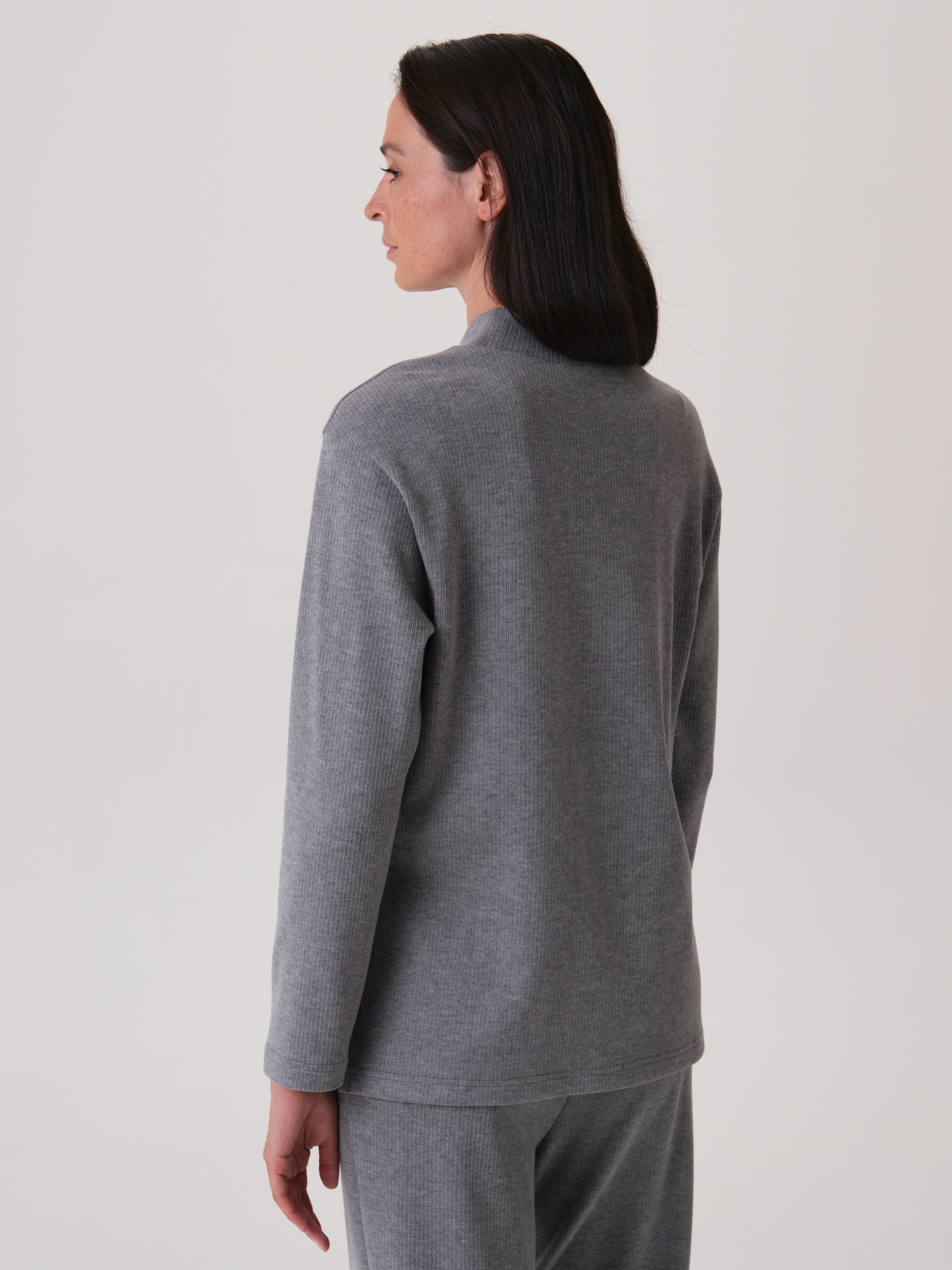 70.854.6222.305.1 Водолазка