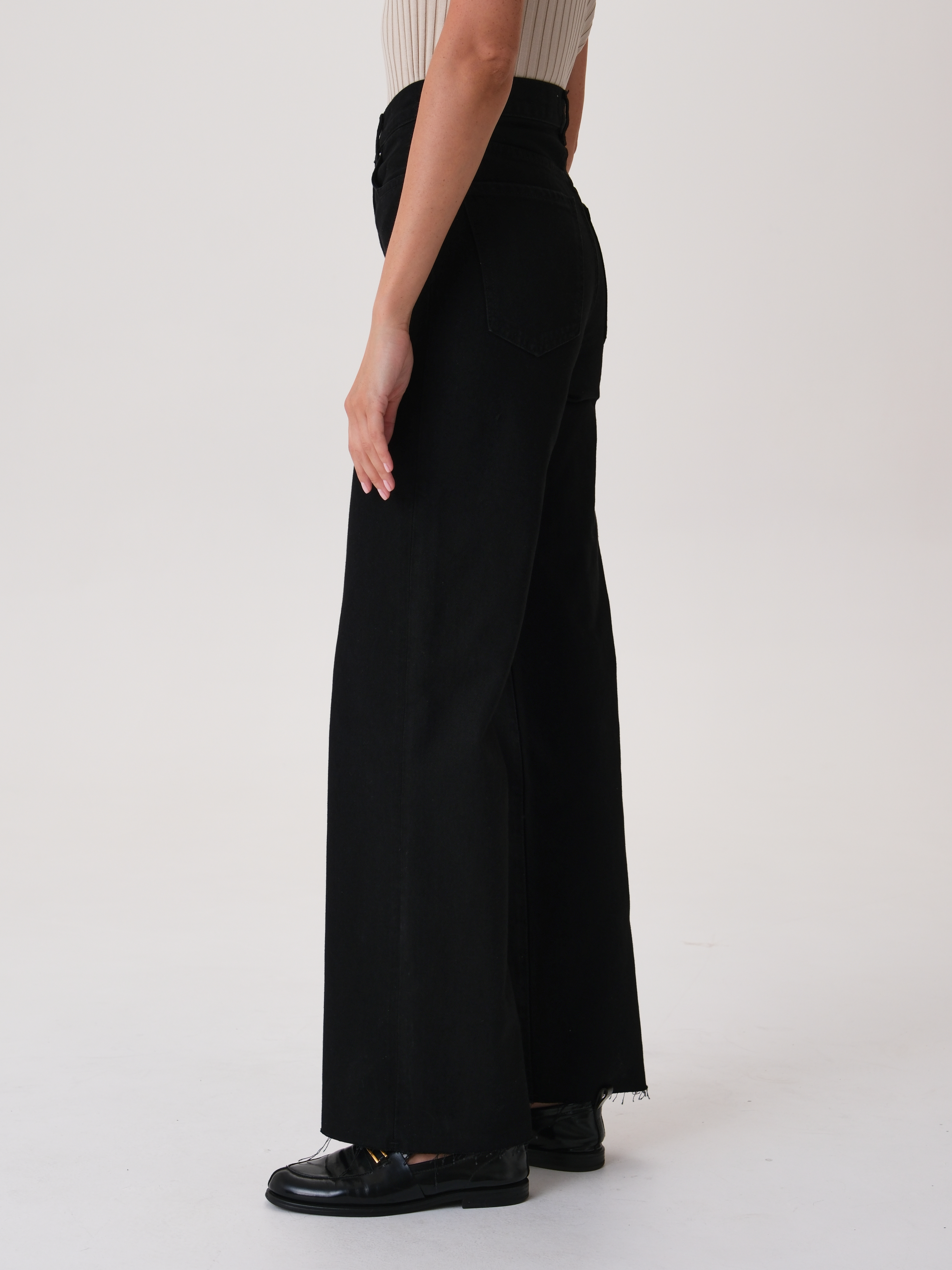 01.828.9183.001.0 Джинсы