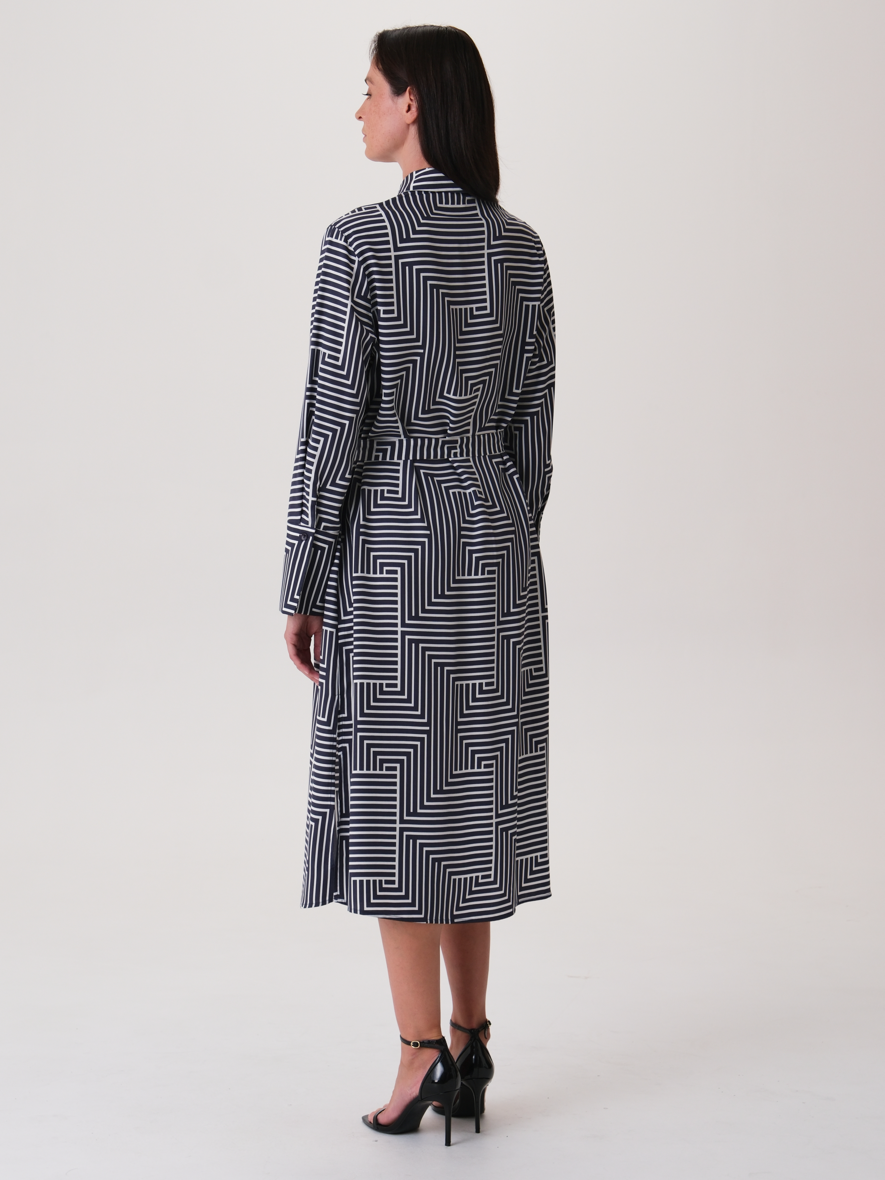 60.279.9176.629.1 Платье