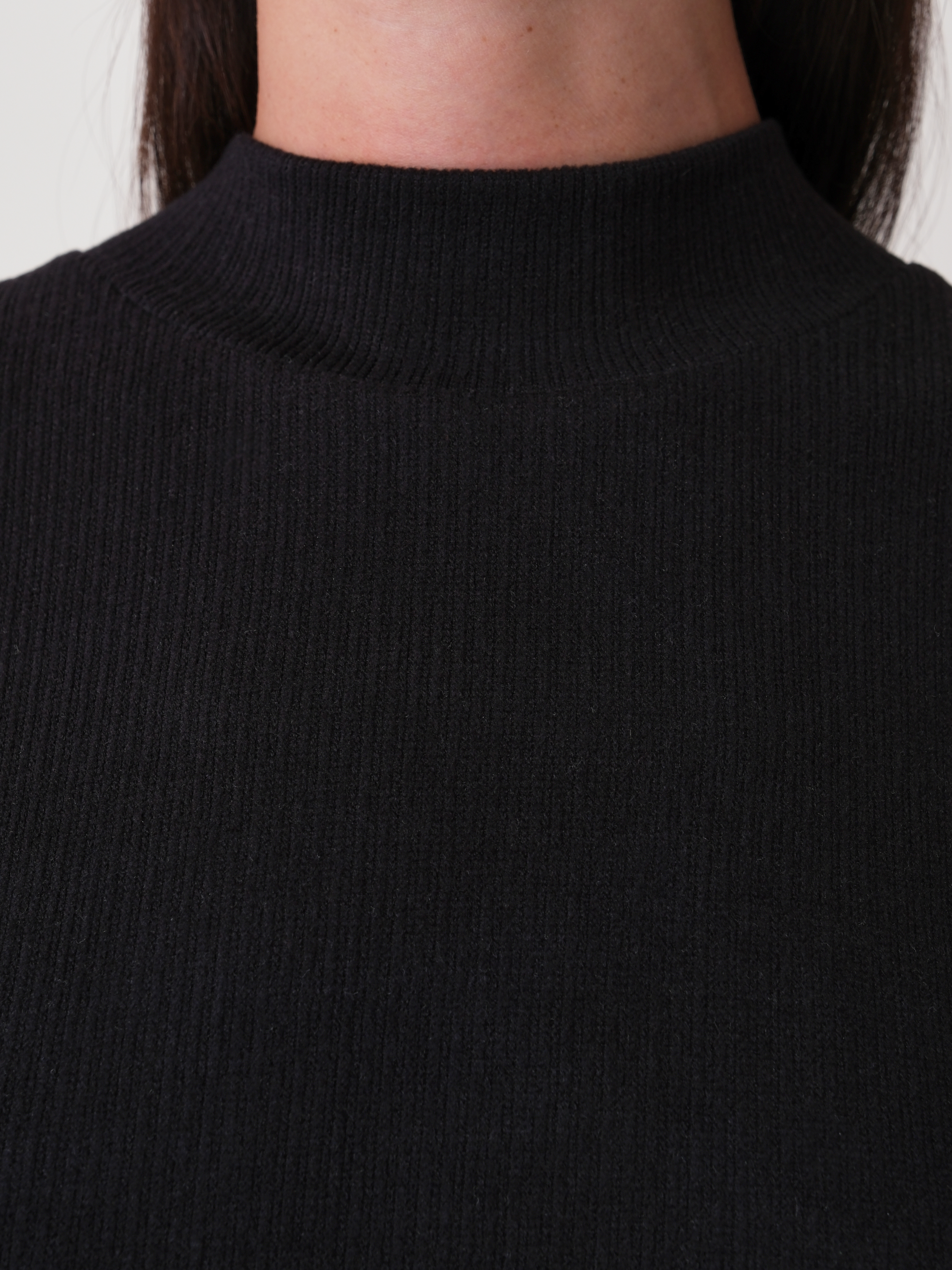 70.854.6222.001.1 Водолазка