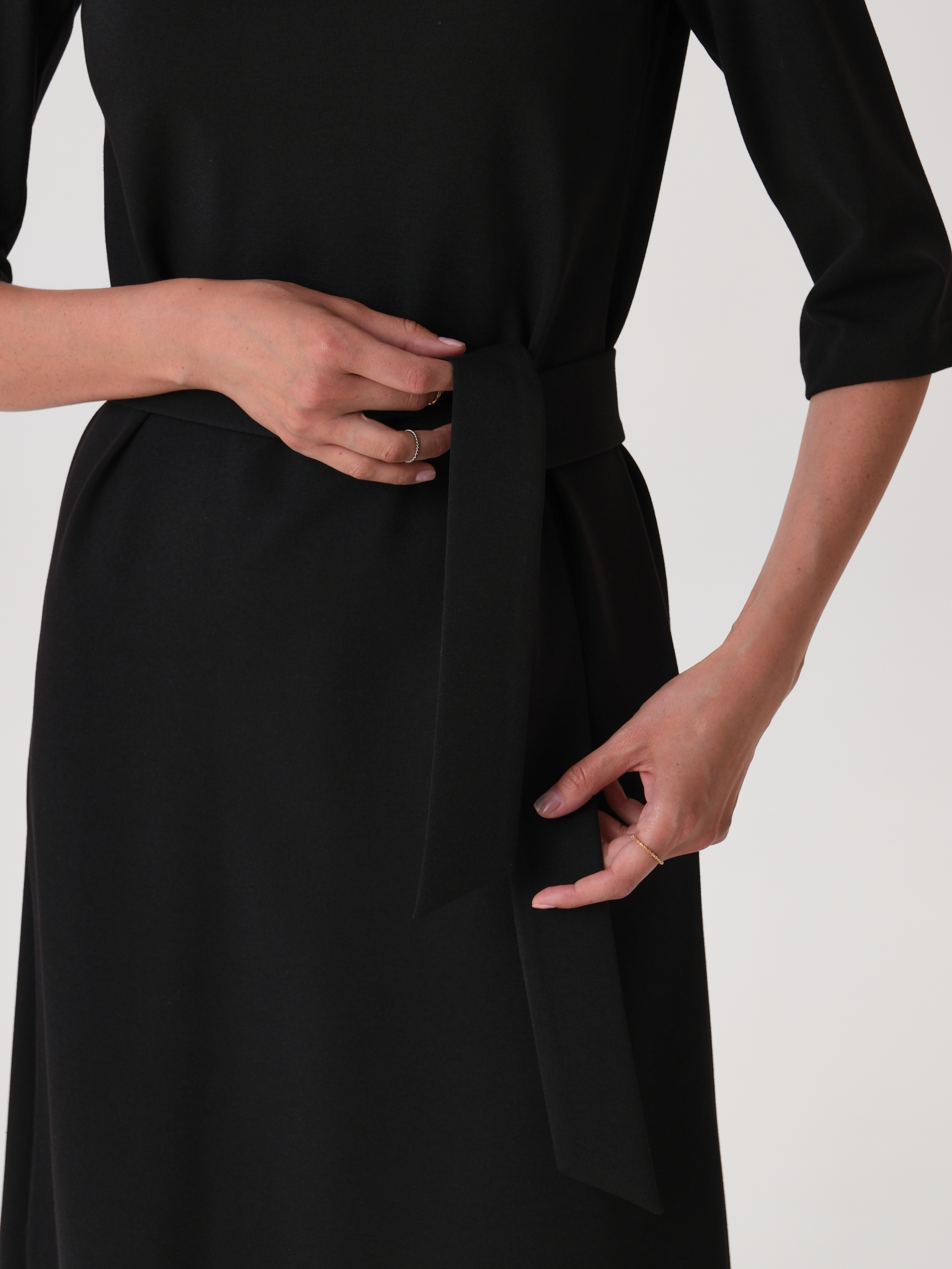 64.016.6823.001.1 Платье трикотажное