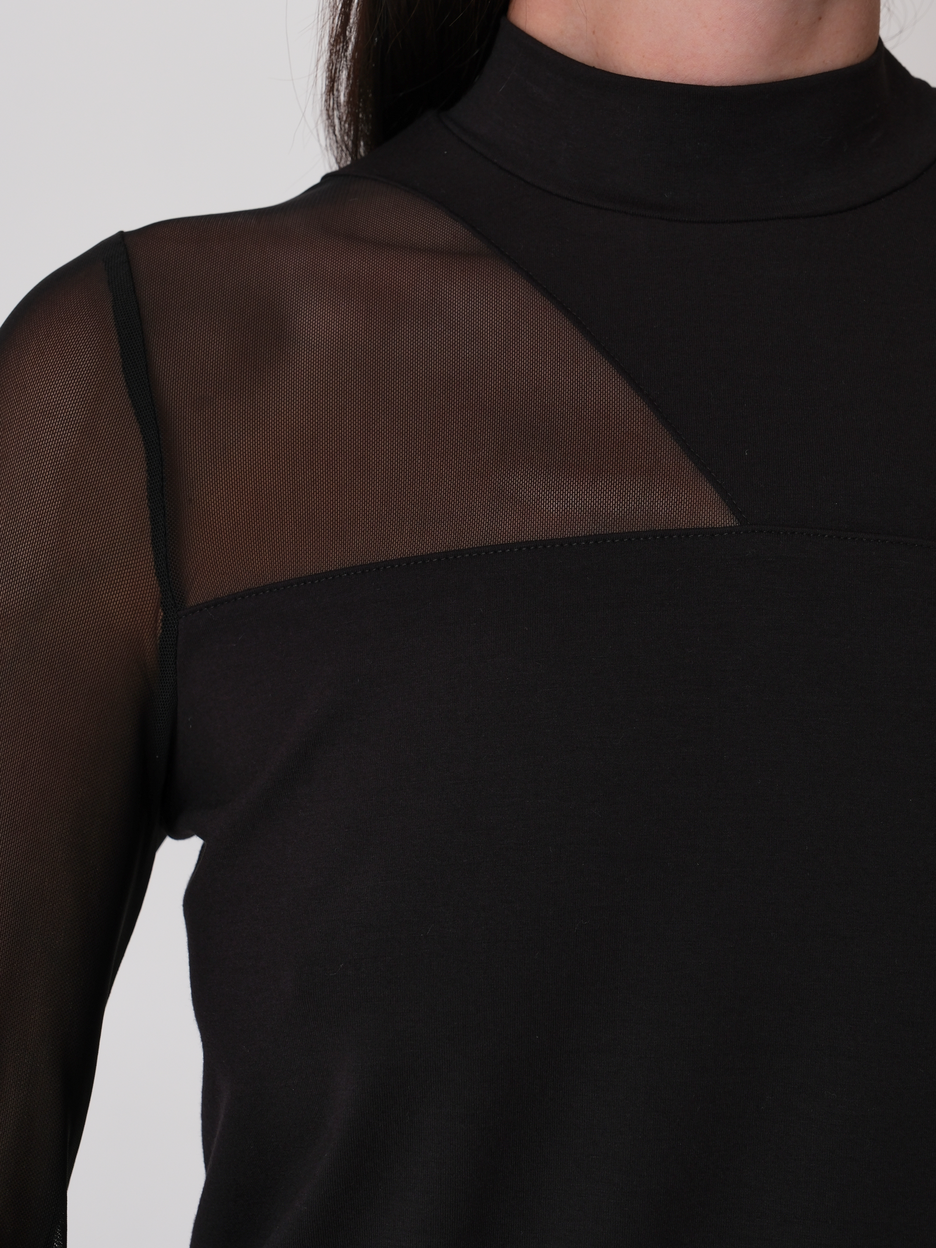 72.166.6243.001.1 Лонгслив