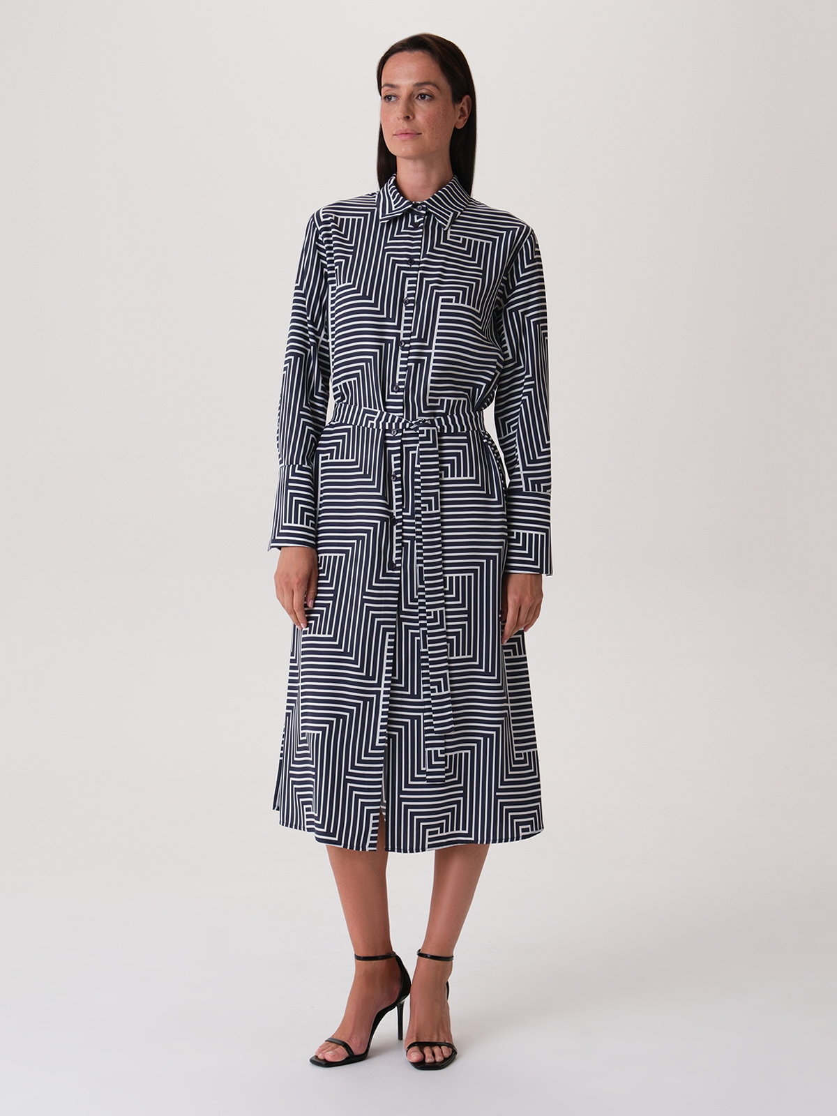 60.279.9176.629.1 Платье