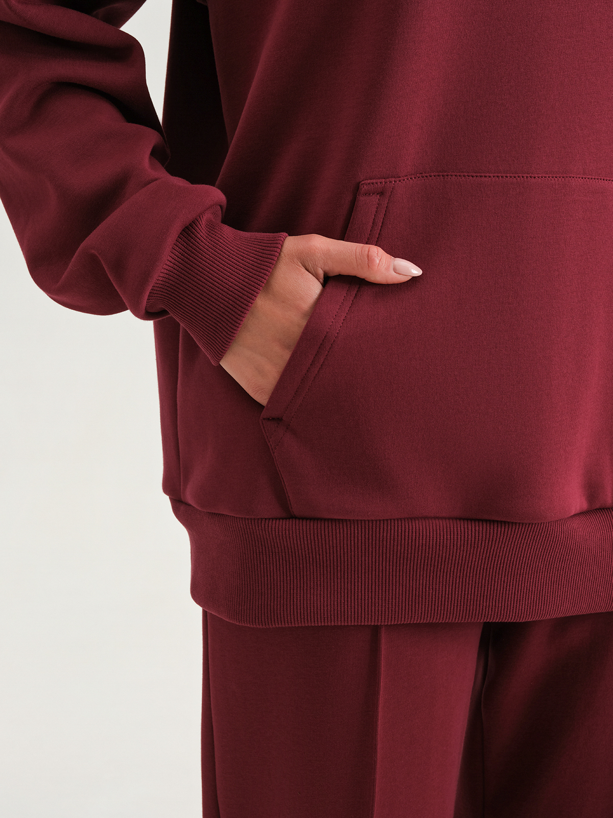 54.852.6238.071.1 Худи