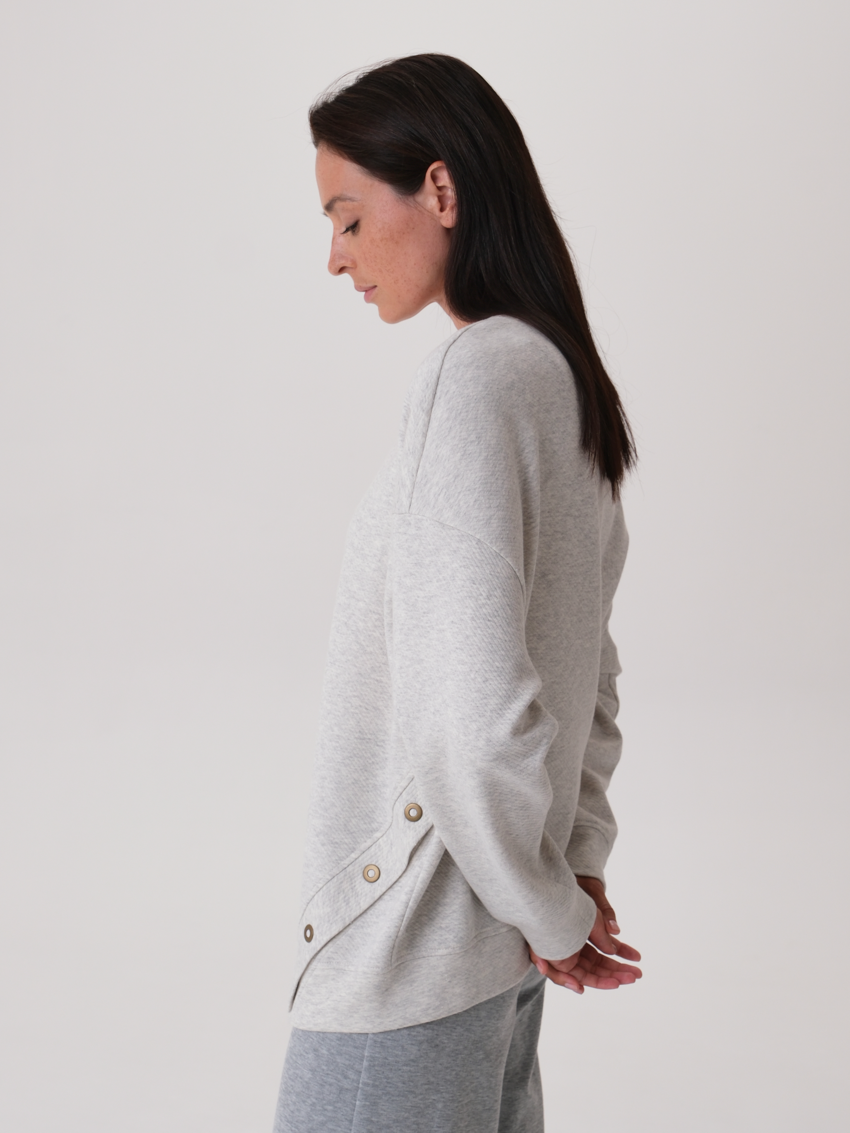 54.855.6233.308.1 Свитшот