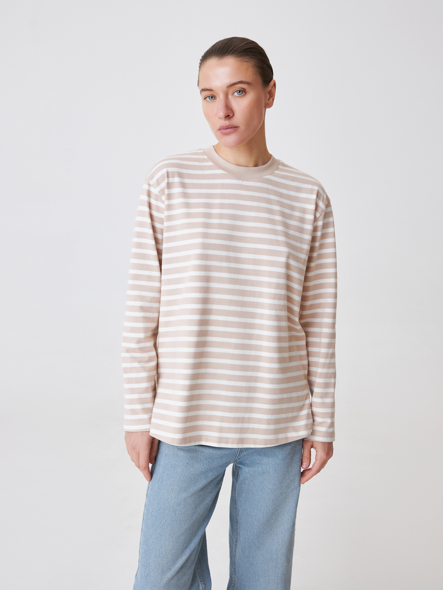 72.789.6085.277.1 Лонгслив