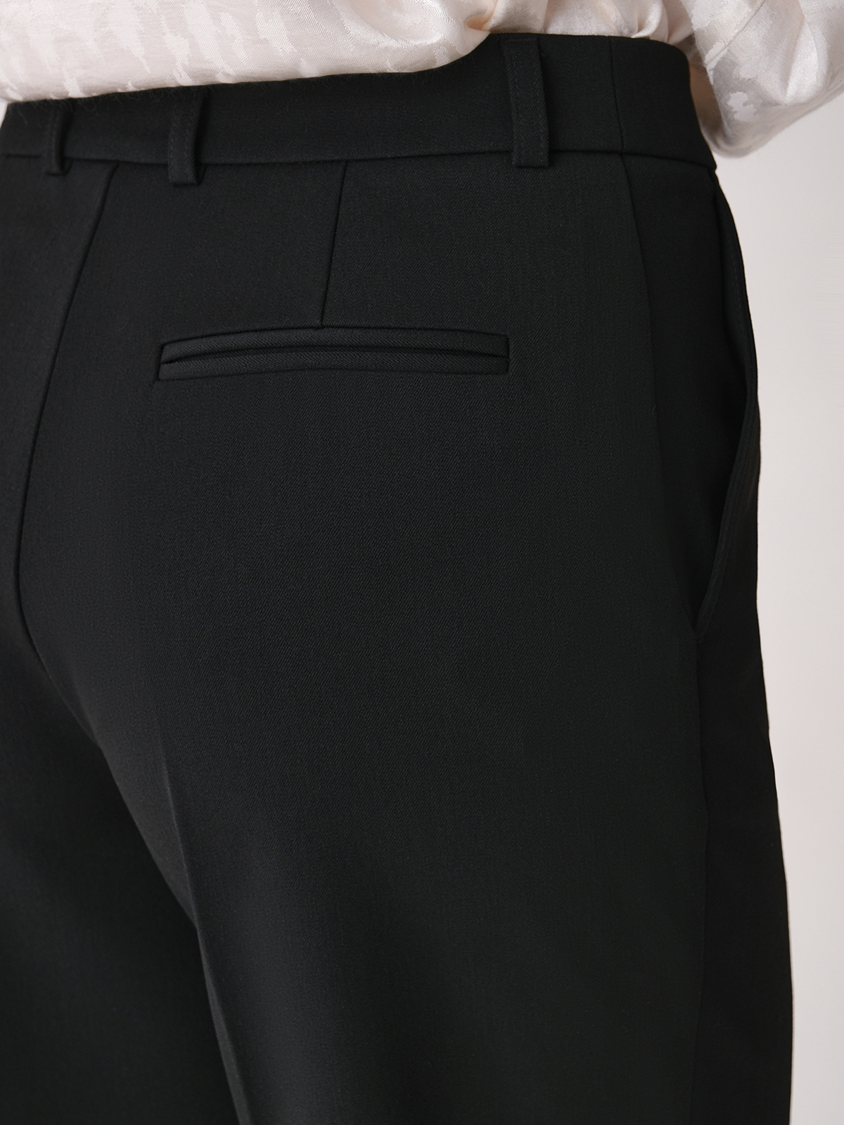 00.895.0901.001.4 Брюки