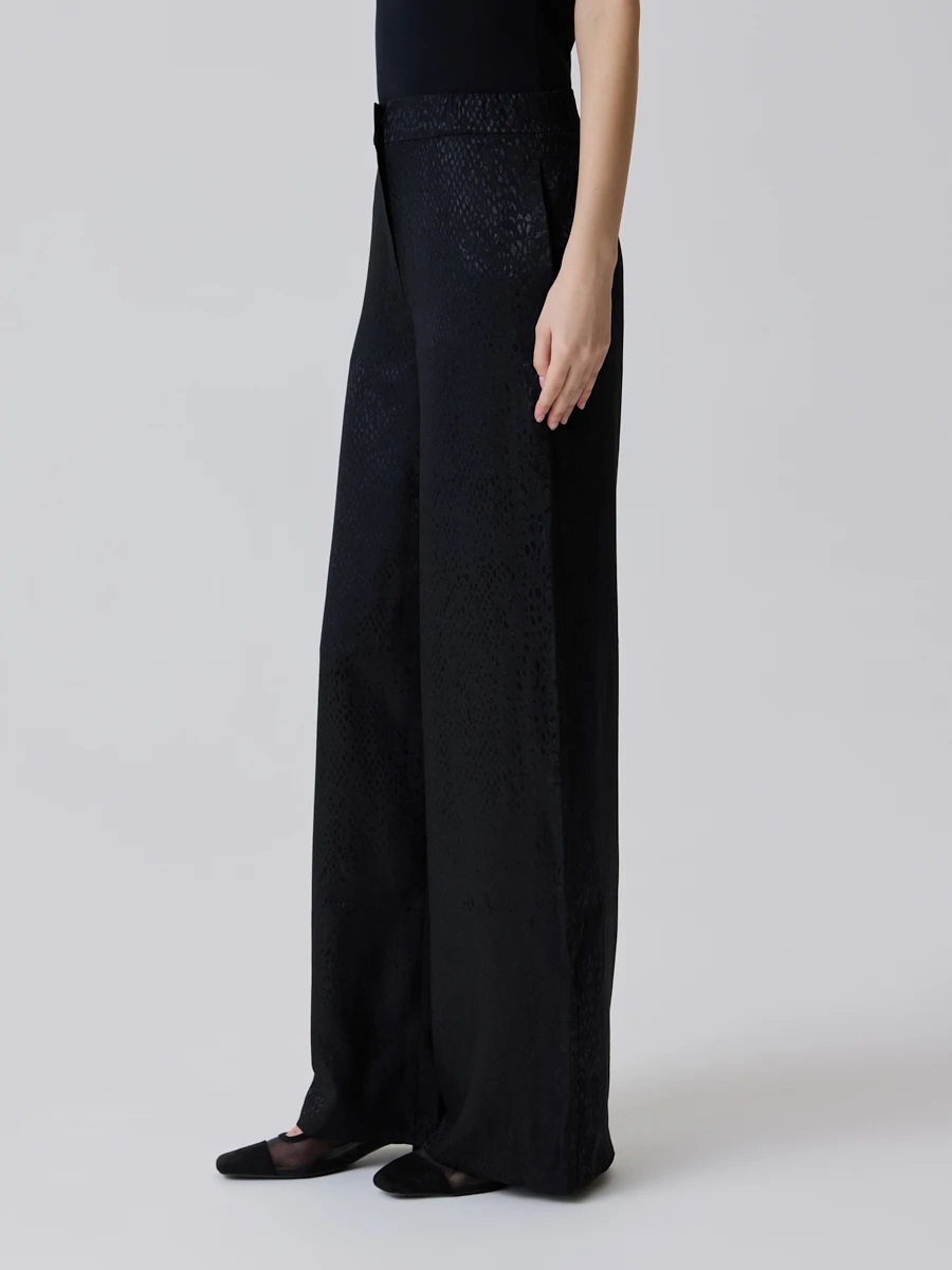 00.890.9236.501.1 Брюки 00.890.9236.501.1 Брюки