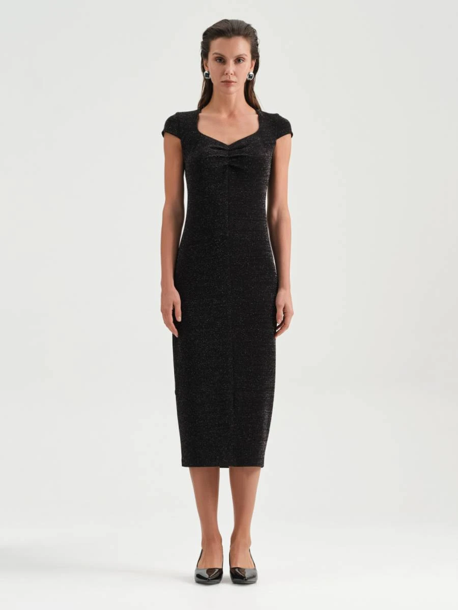 Платье миди с разрезом Платье миди с разрезом