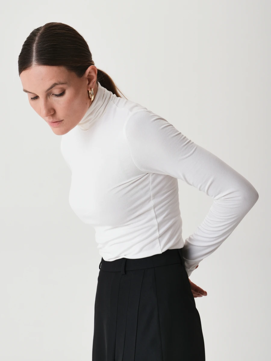 70.018.6099.007.1 Водолазка 70.018.6099.007.1 Водолазка