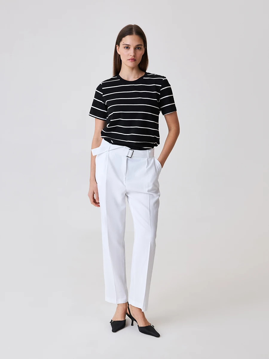 Прямые брюки с поясом