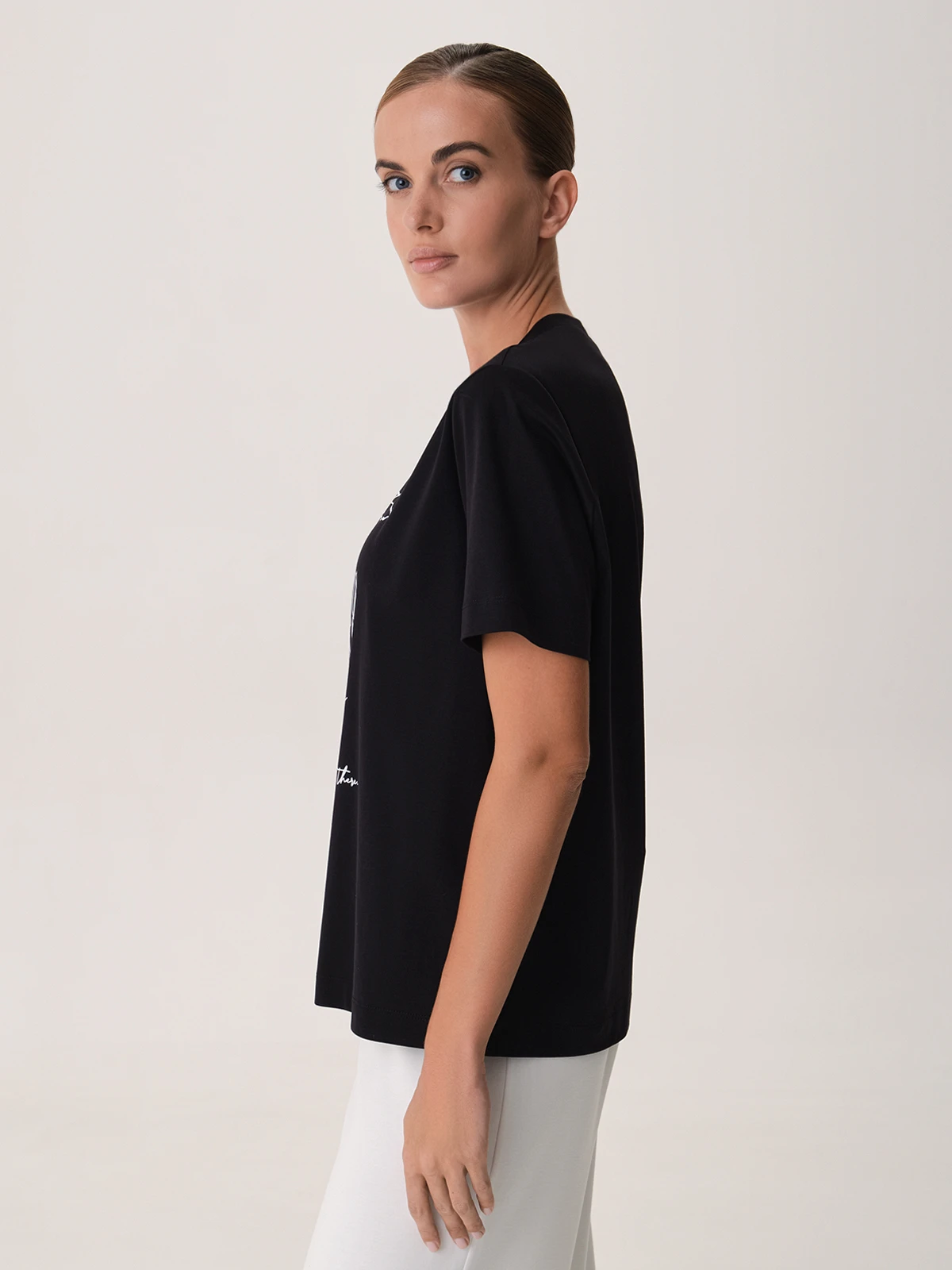 Oversize футболка с принтом