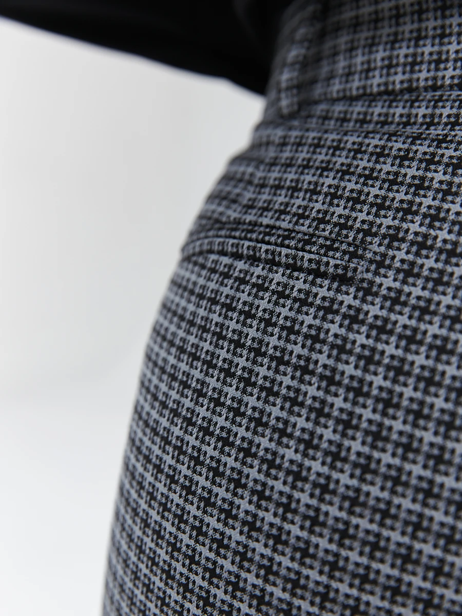 15.036.9249.105.1 Брюки 9/10