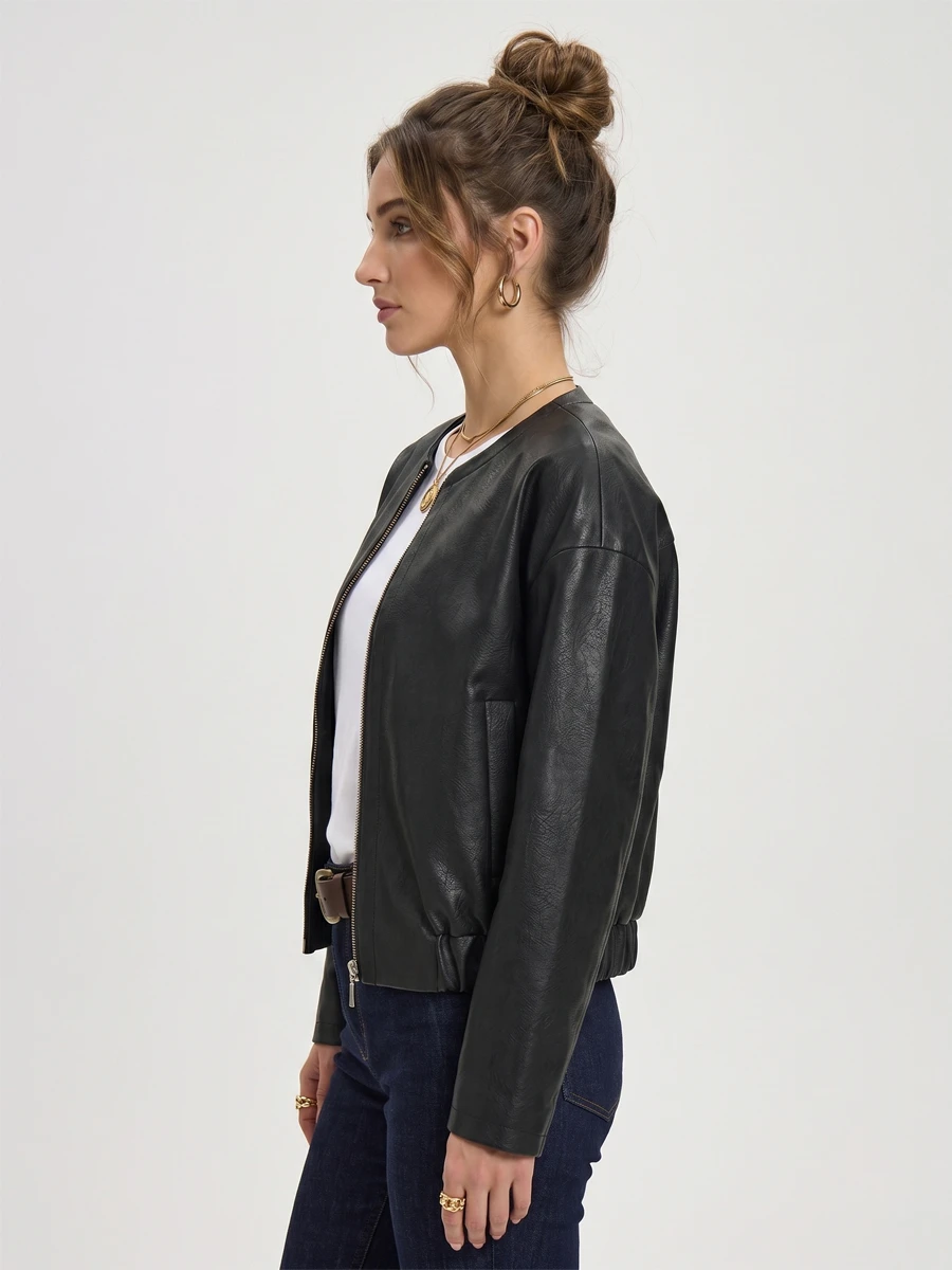 45.372.1108.001.1 Бомбер