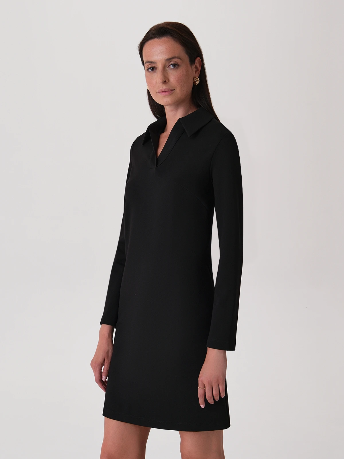 Платье мини с длинным рукавом