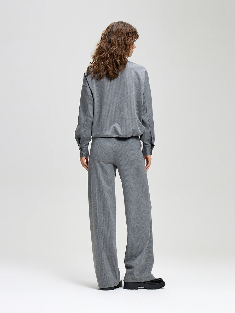 04.454.6841.205.1 Трикотажные брюки