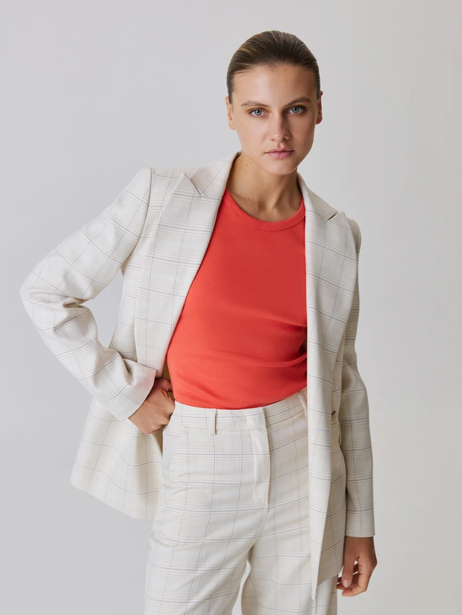 40.491.0394.196.1 Жакет