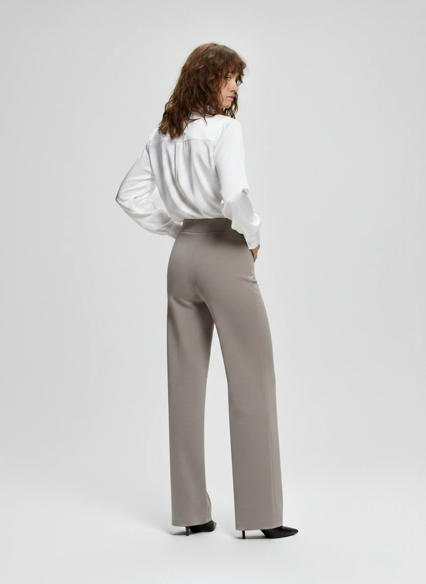 04.006.6011.020.1 Трикотажные брюки