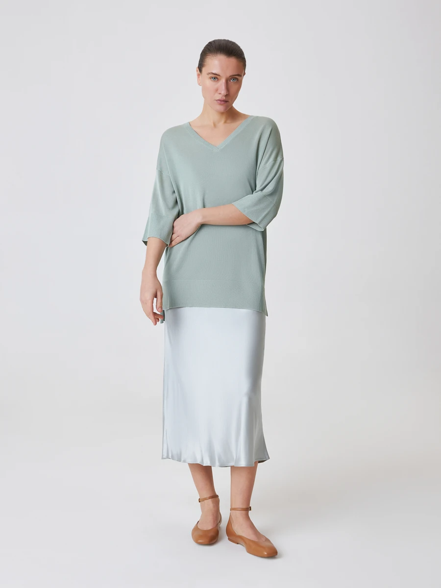 Oversize пуловер с разрезами