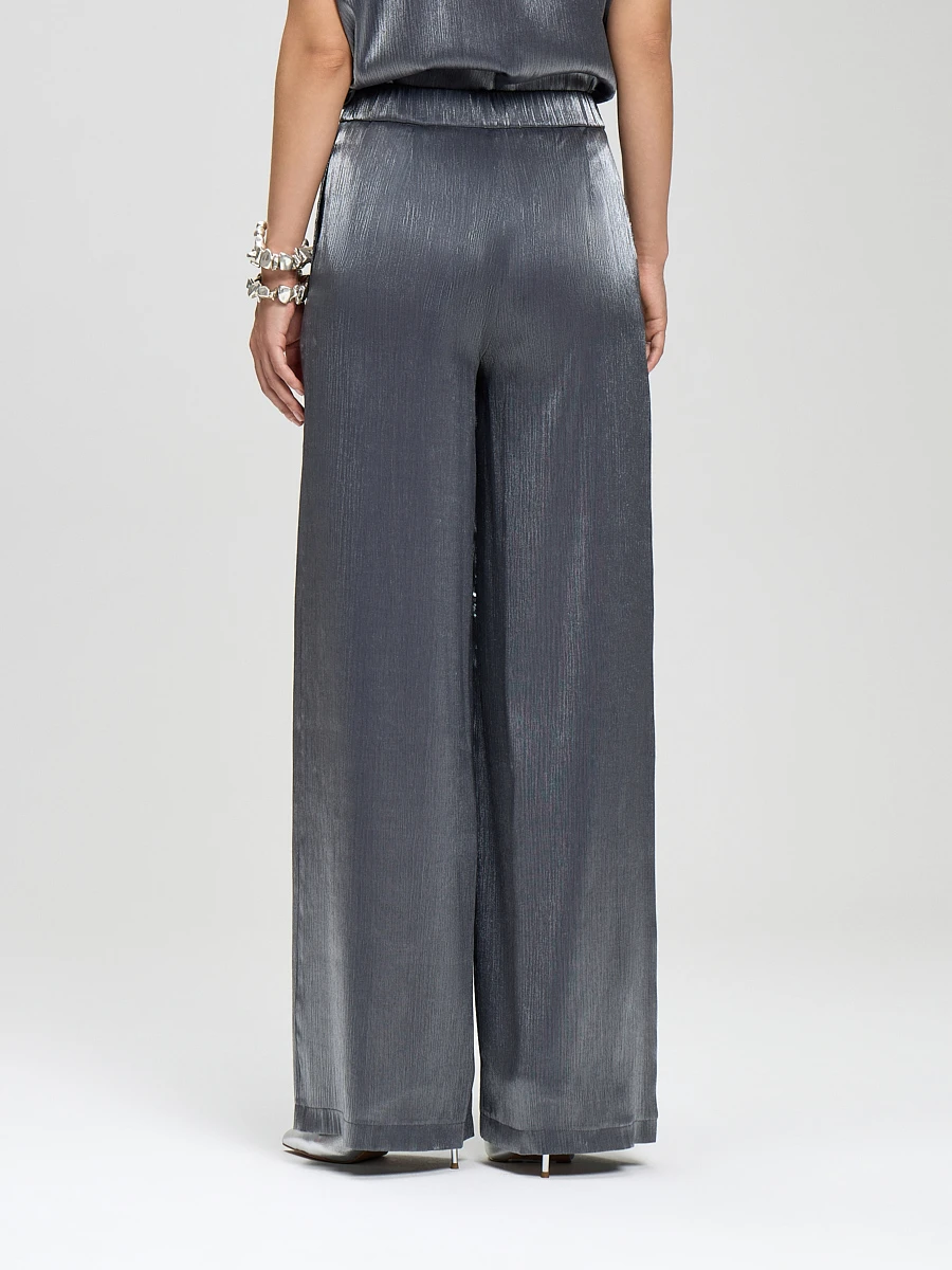 00.890.9604.005.1 Брюки