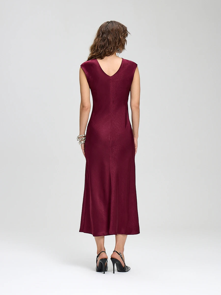 60.607.3262.070.1 Платье