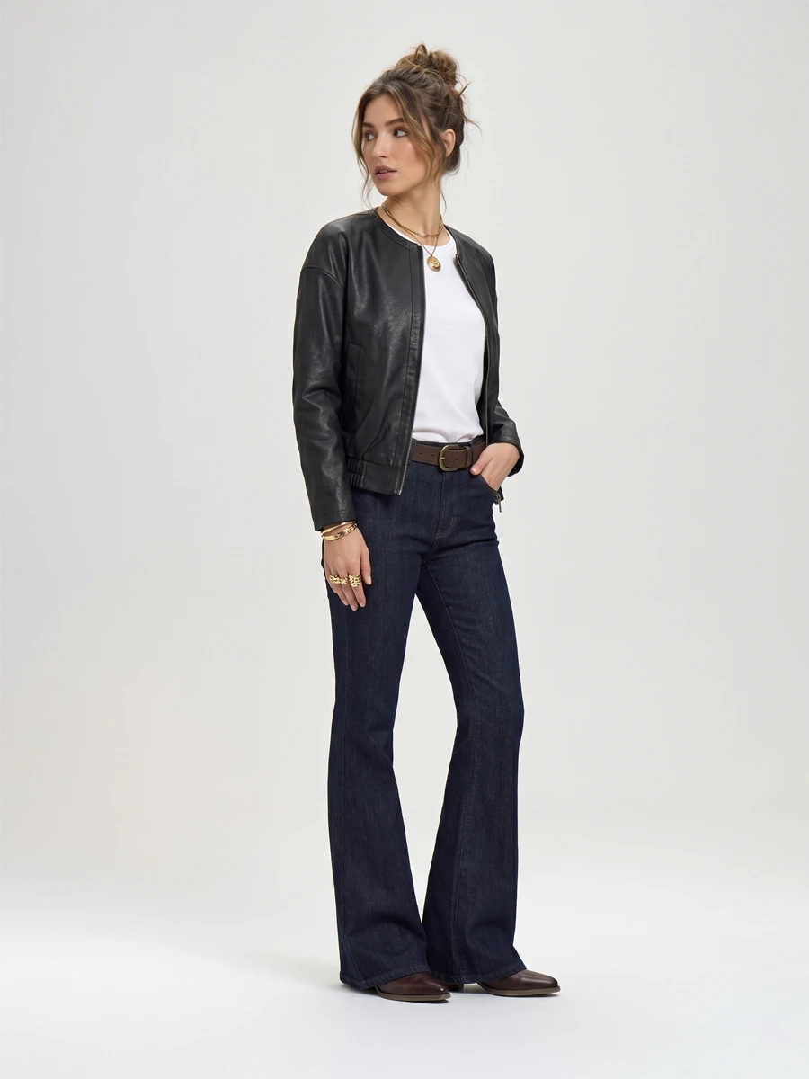 45.372.1108.001.1 Бомбер