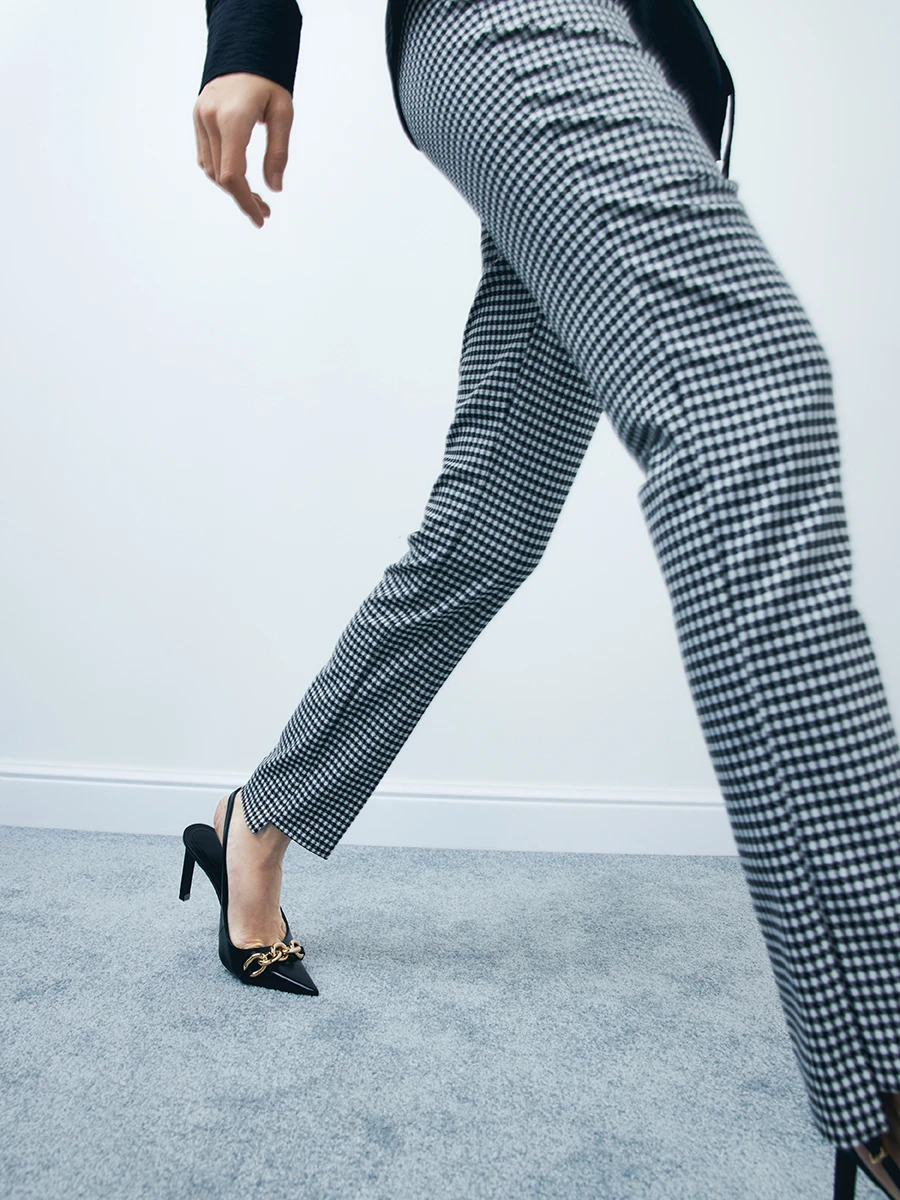 Брюки в клеточку