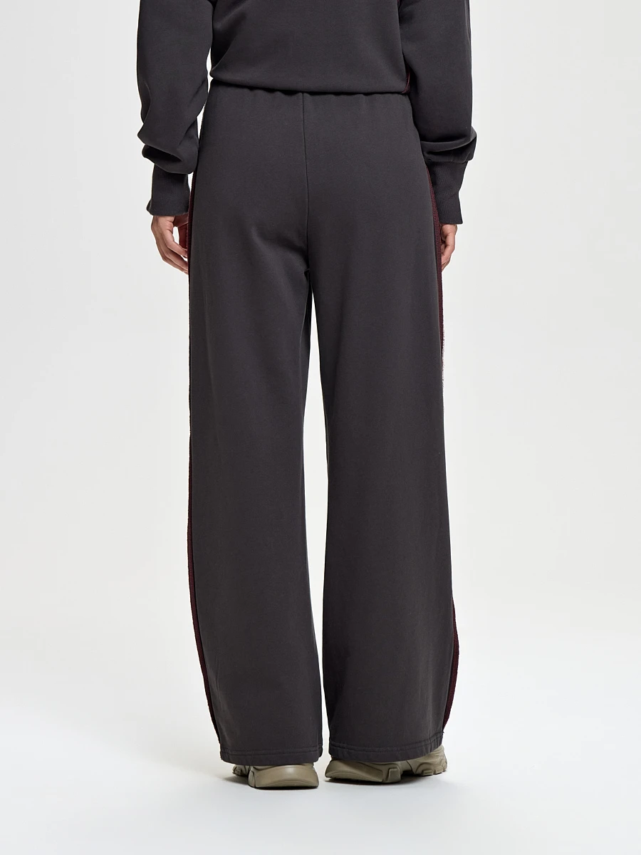 04.205.6299.003.7 Трикотажные брюки