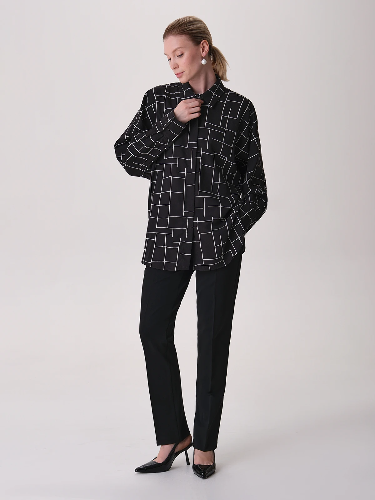 Oversize блуза с принтом