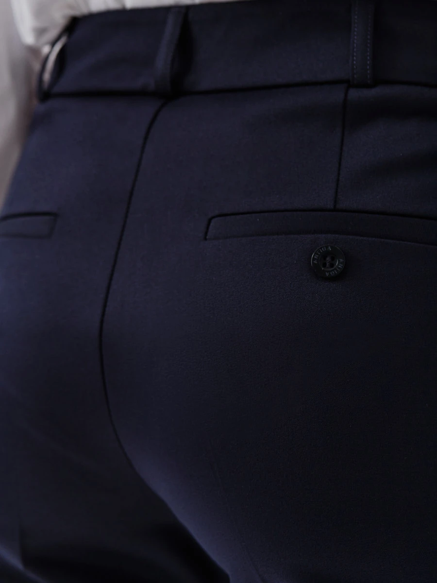 Укороченные брюки со стрелками