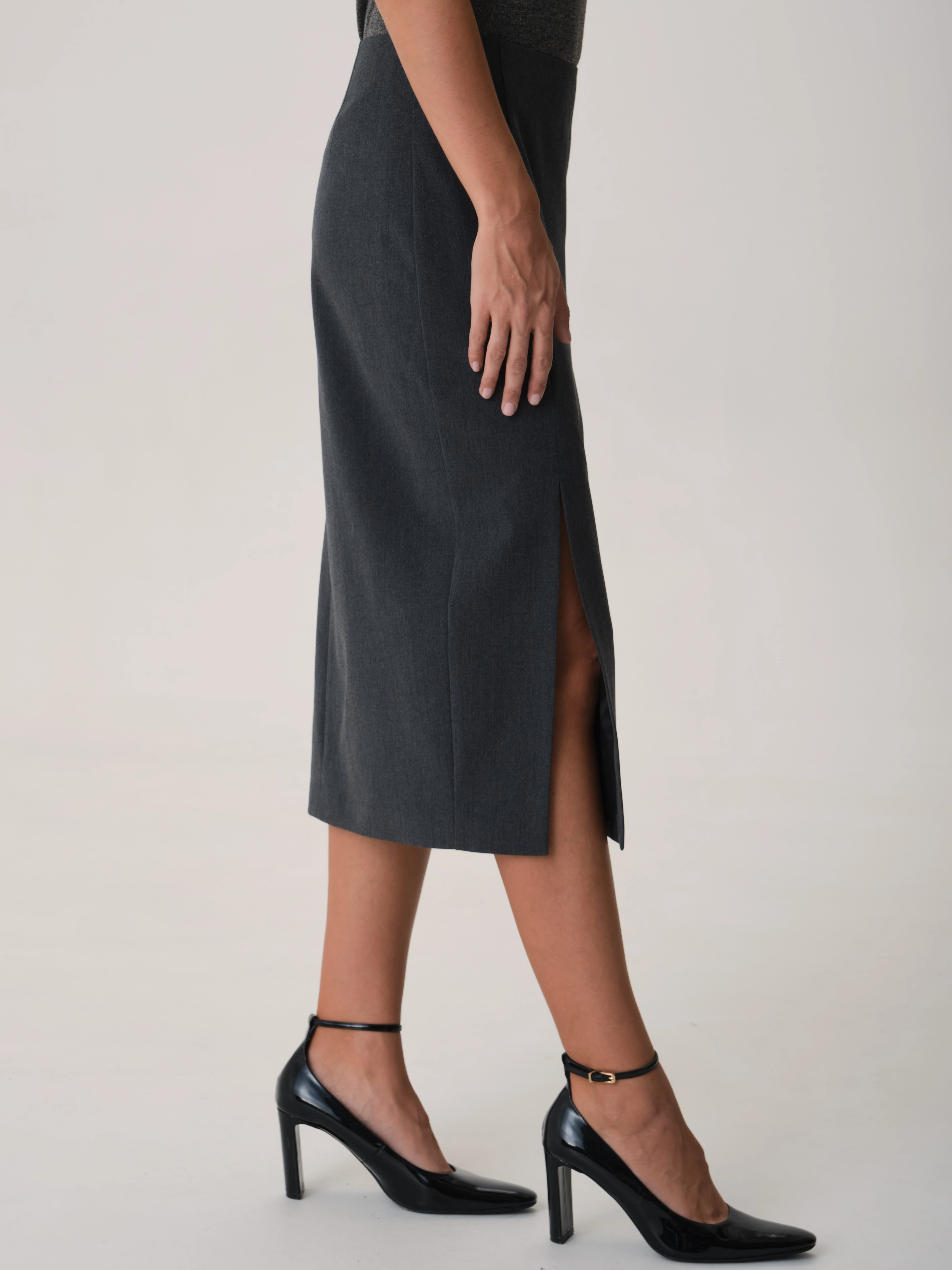 Юбка-карандаш с разрезом