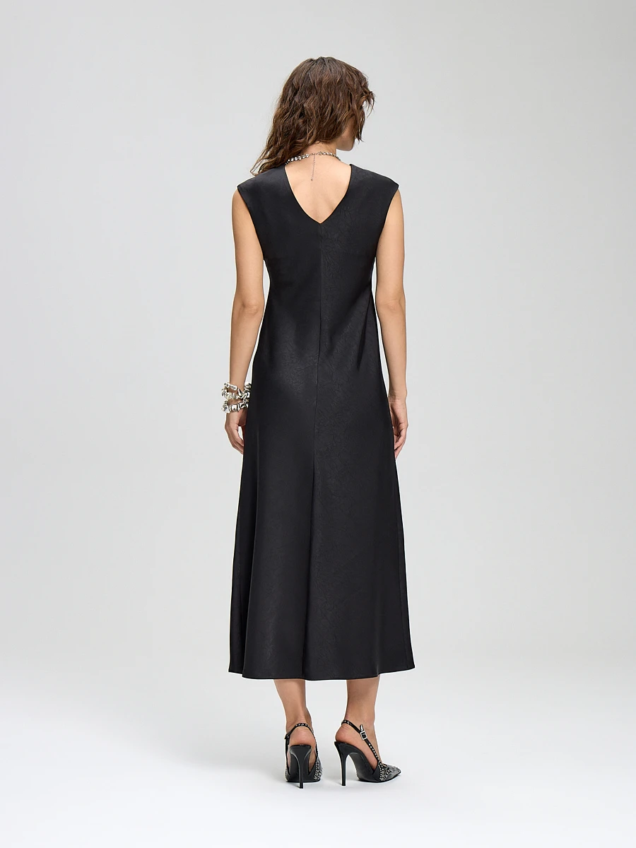 60.607.3262.001.1 Платье