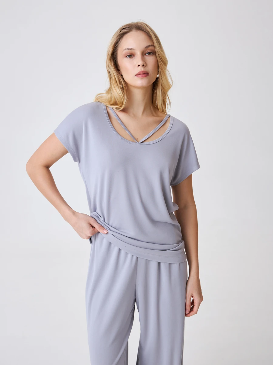 Футболка свободного кроя