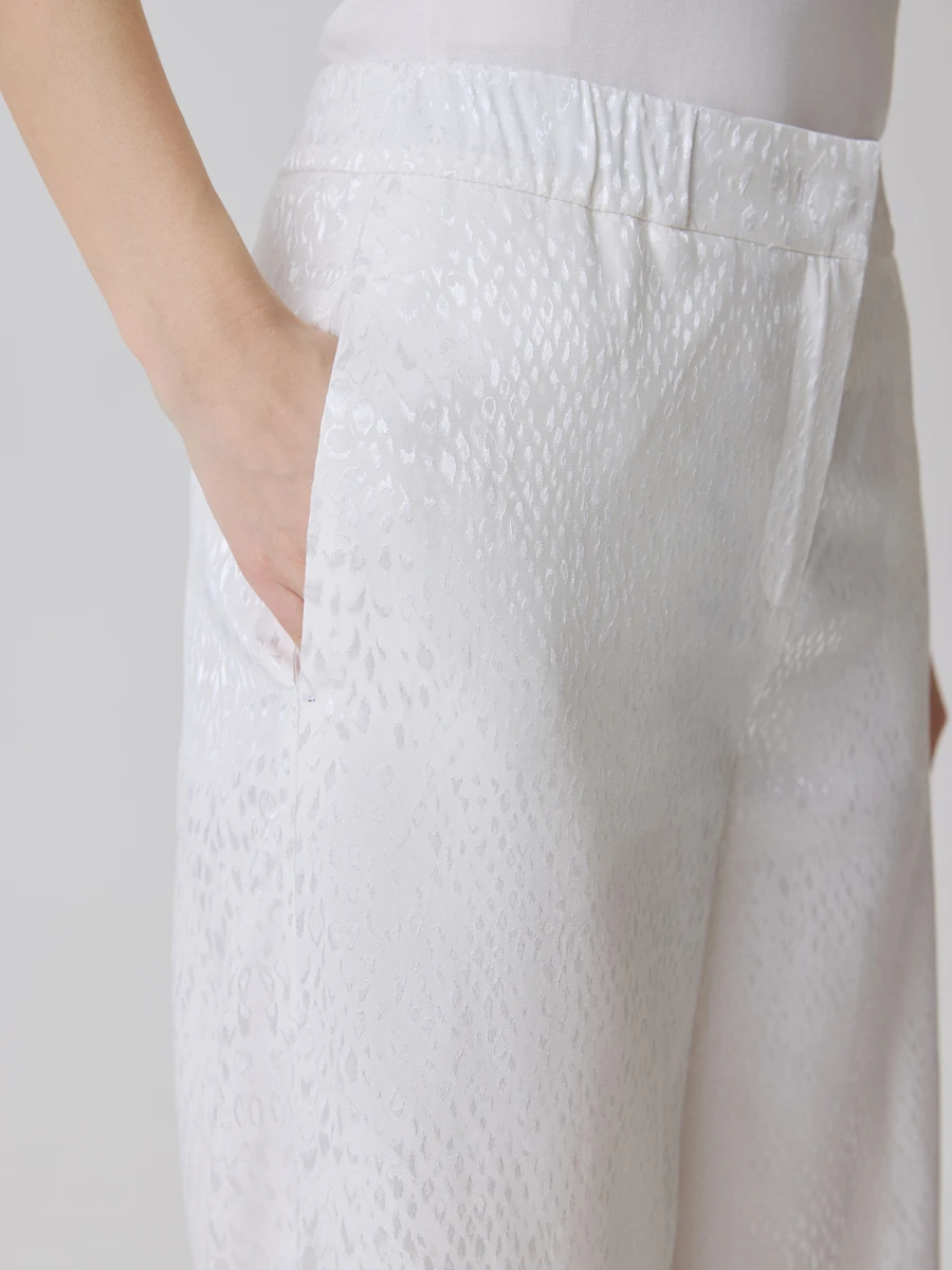 00.890.9236.507.1 Брюки