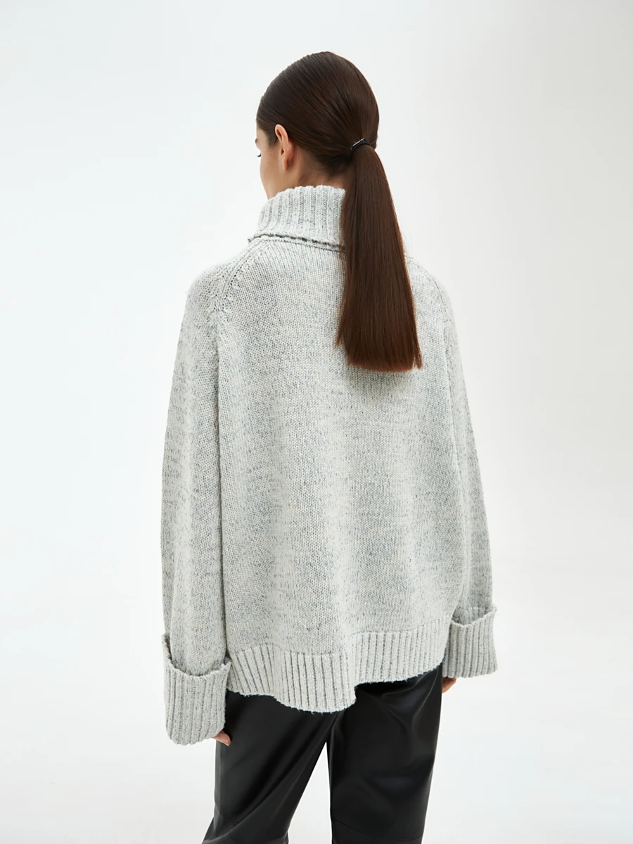 77.104.6193.308.1 Свитер