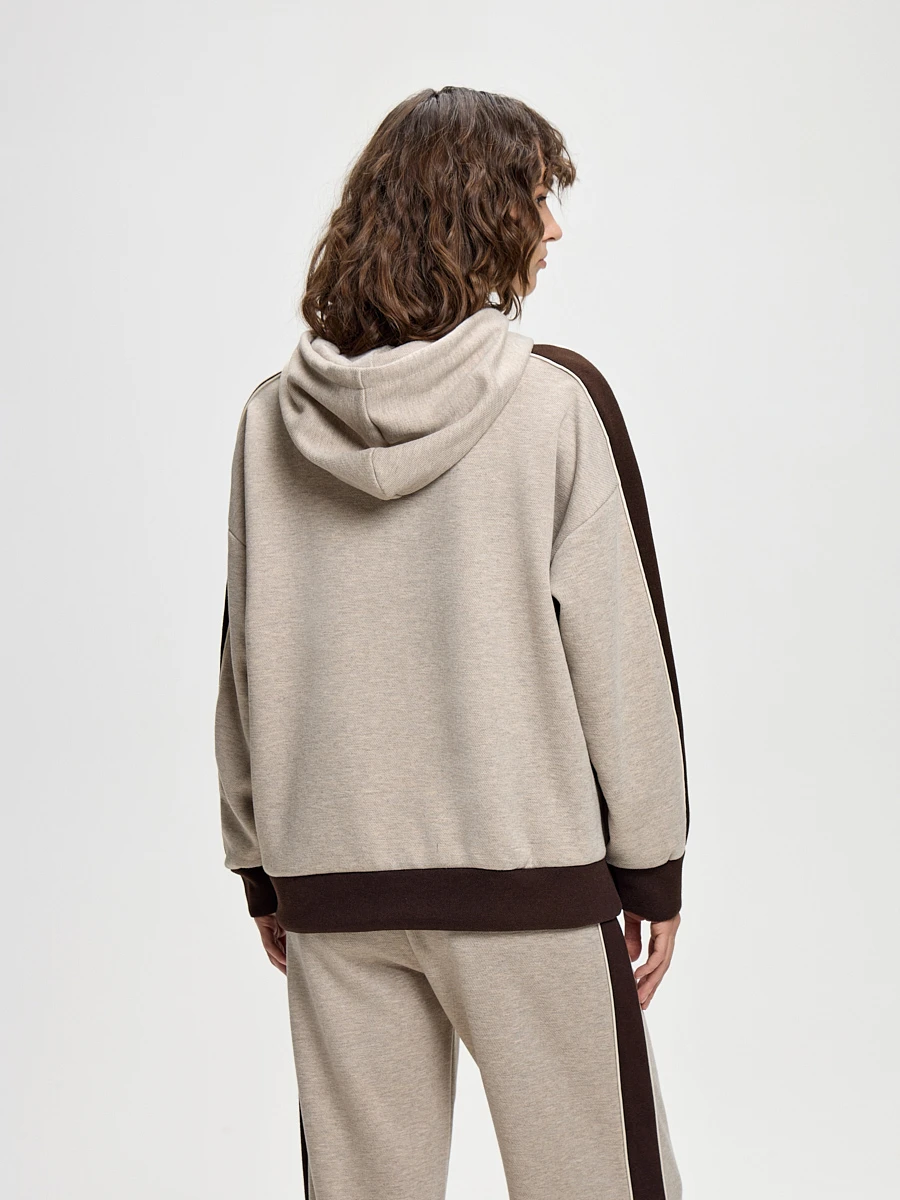 54.002.6299.097.7 Худи