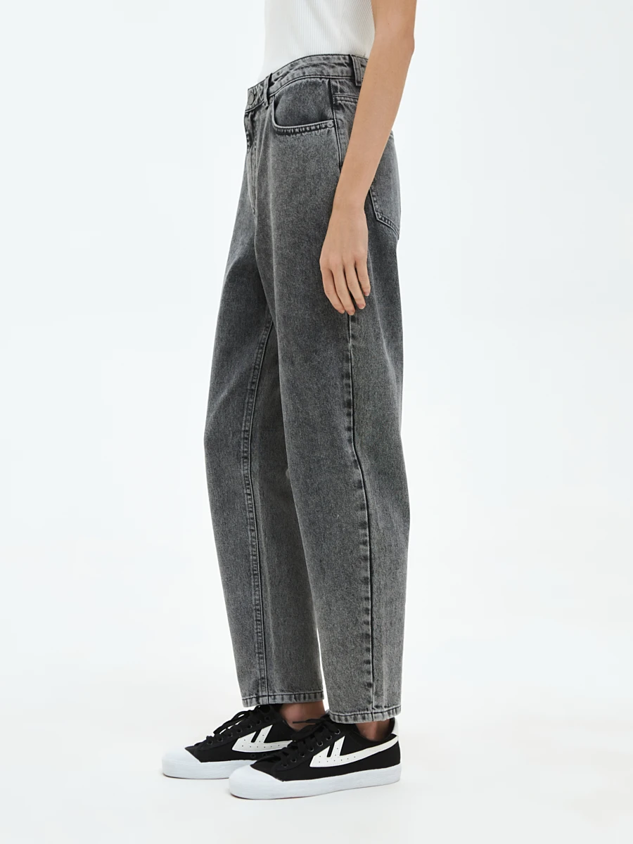 19.688.0451.005.1 Джинсы 9/10