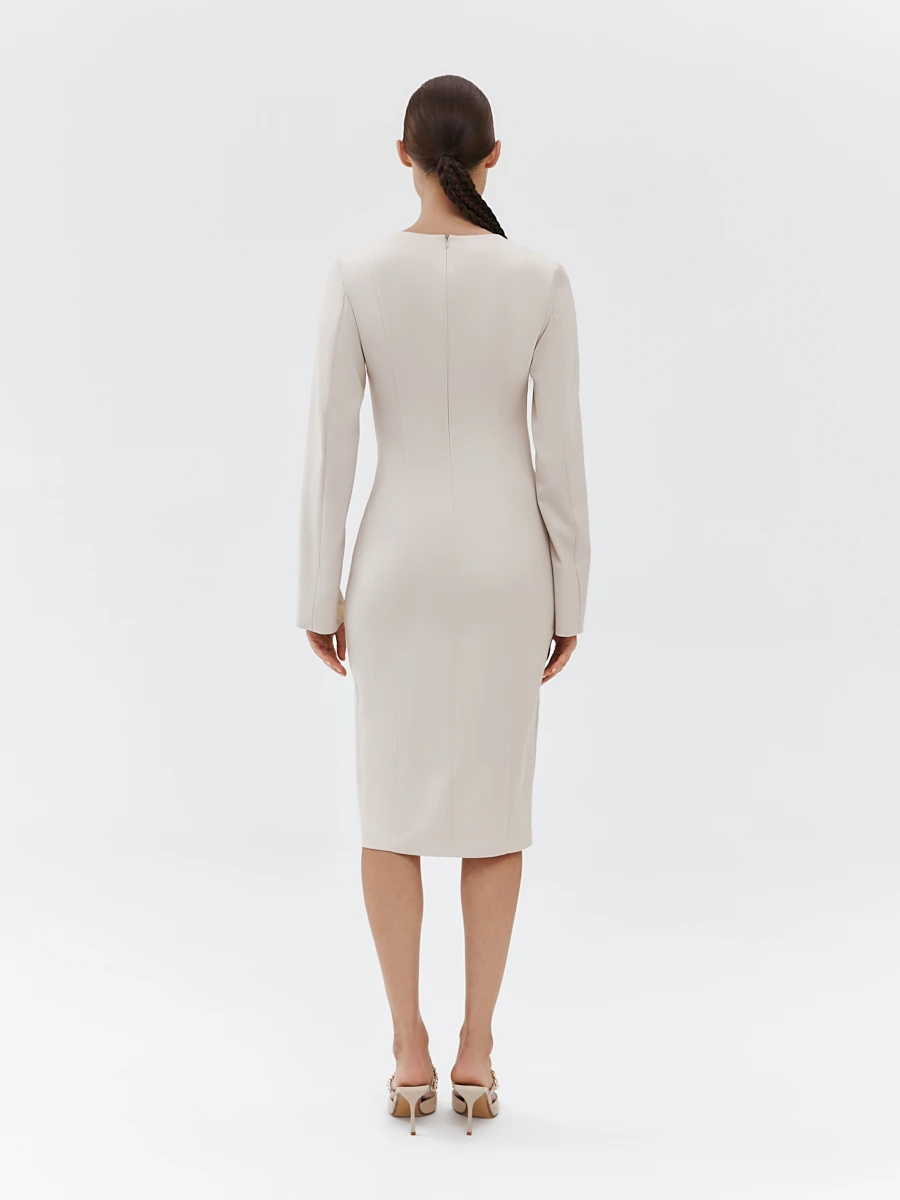 60.832.9117.095.1 Платье