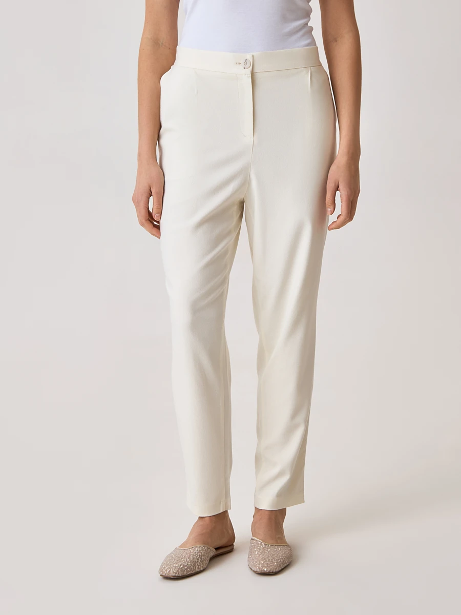 Брюки кэррот с защипами