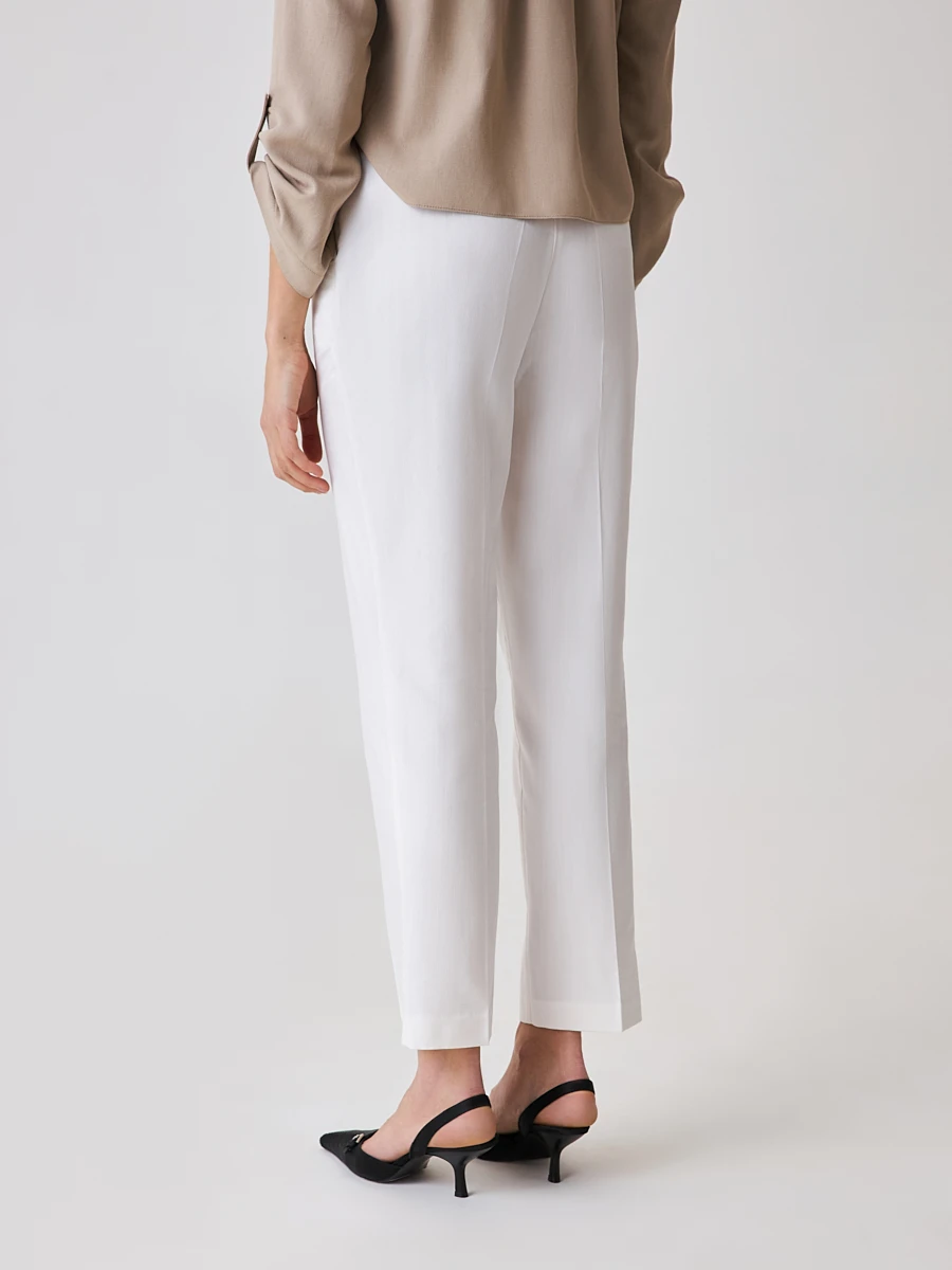 Зауженные брюки с отрезным поясом