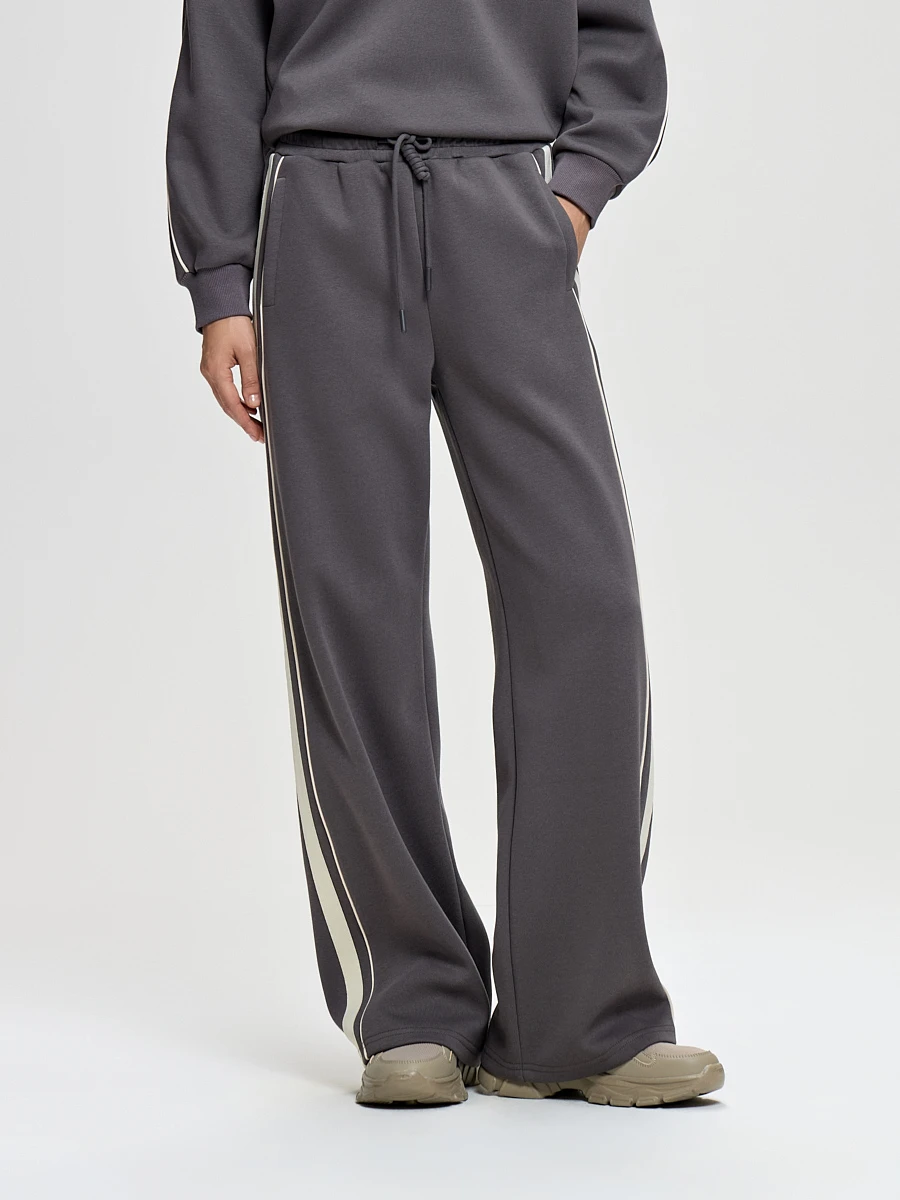 Трикотажные брюки